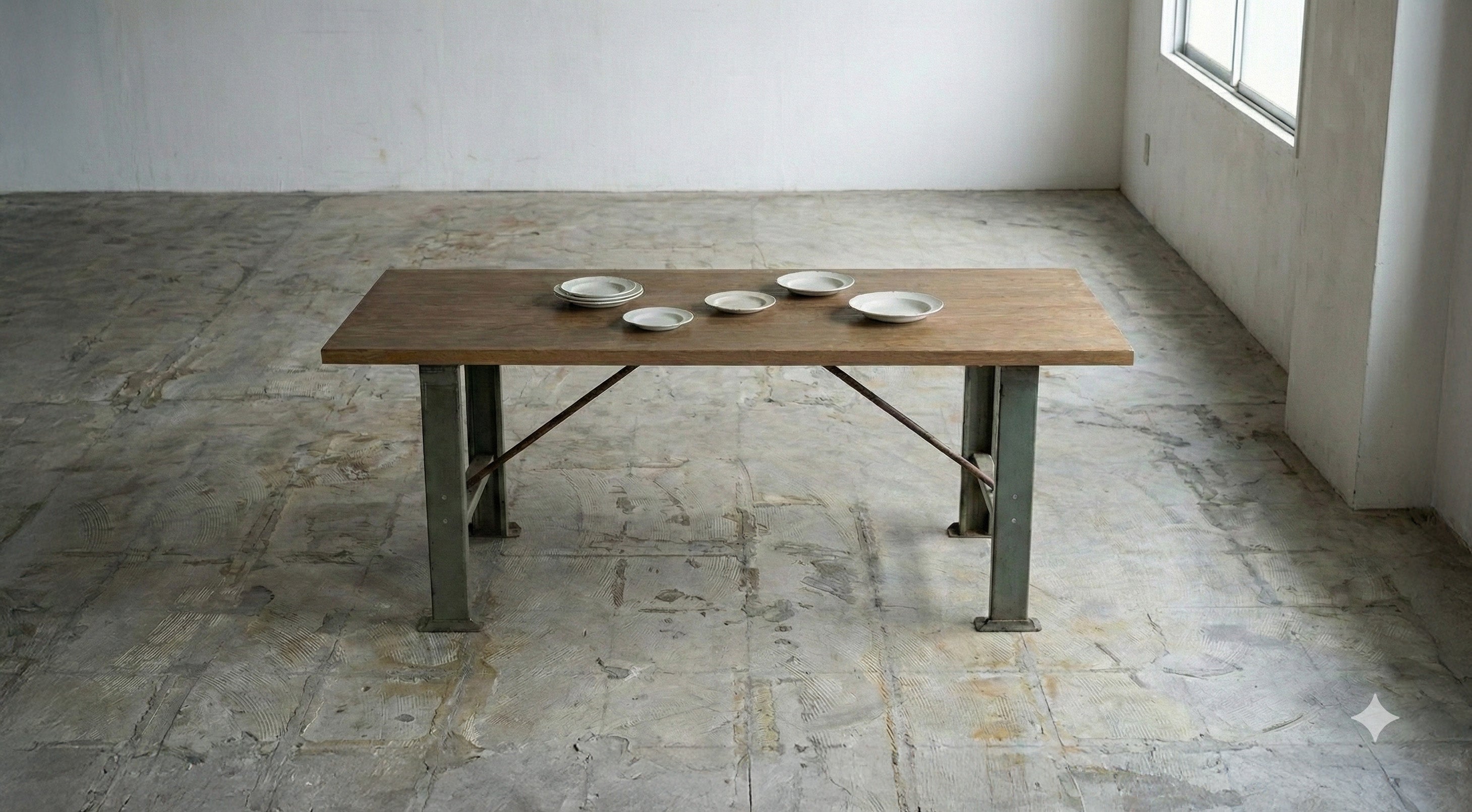 Table / テーブル – STORE IN FACTORY Online