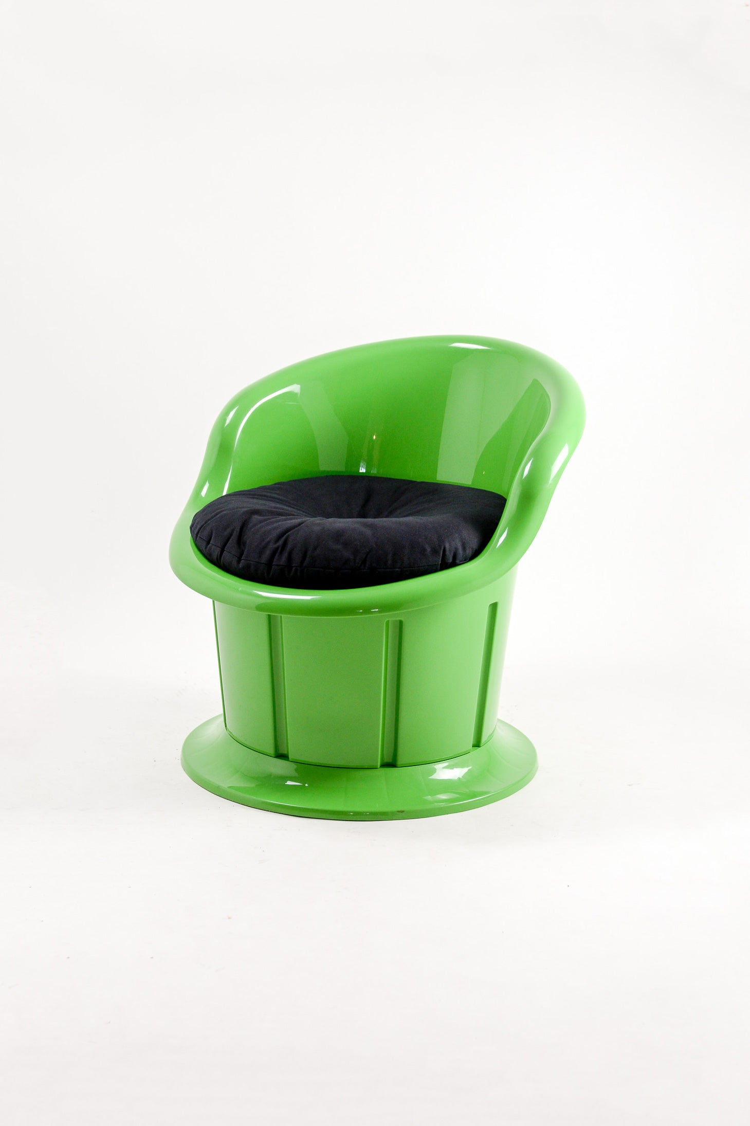 Black Fabric Green Chair / 黒ファブリックグリーンチェア – STORE IN