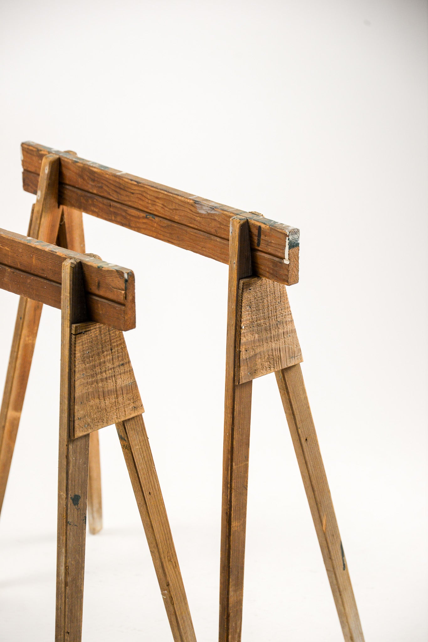 Wooden Sawhorse (Pair) / 木製ウマ (ペア)