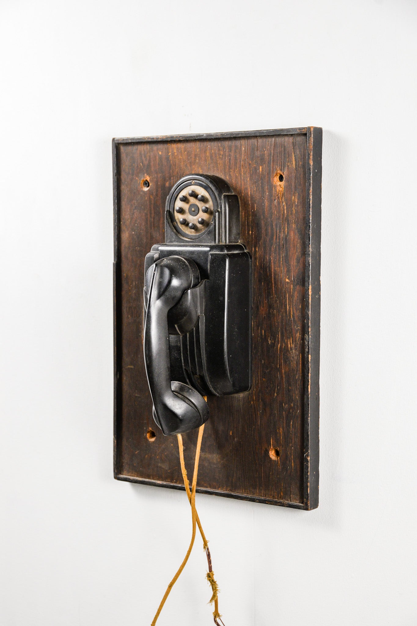青柳フランス　アンティーク　壁掛け式　電話機 ベル　Telephone Vintage Wall-mounted Telephone / ビンテージ 壁掛け電話 – STORE IN
