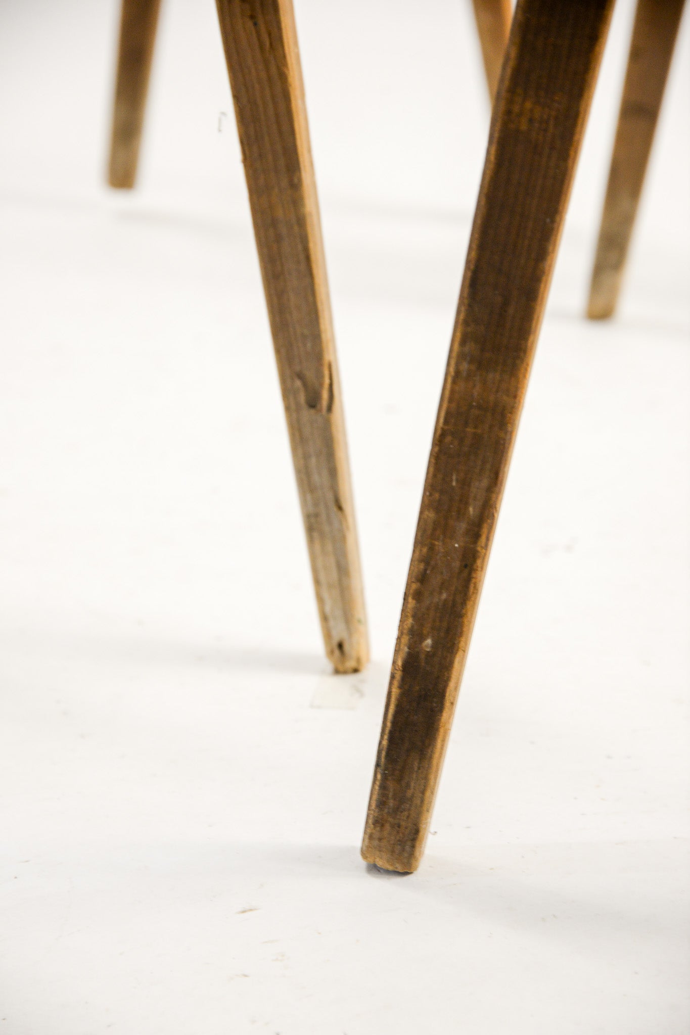 Wooden Sawhorse (Pair) / 木製ウマ (ペア)