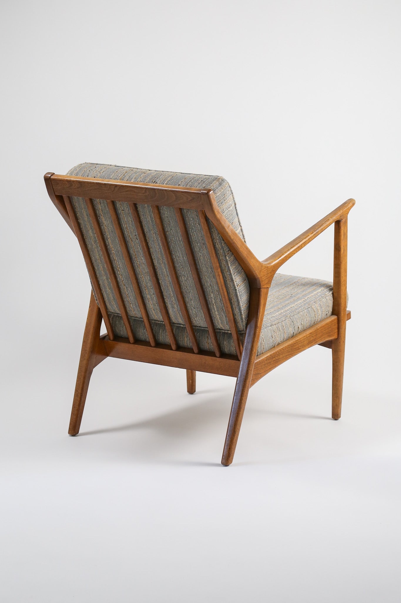 High Back Lounge Chair / ハイバック ラウンジチェア