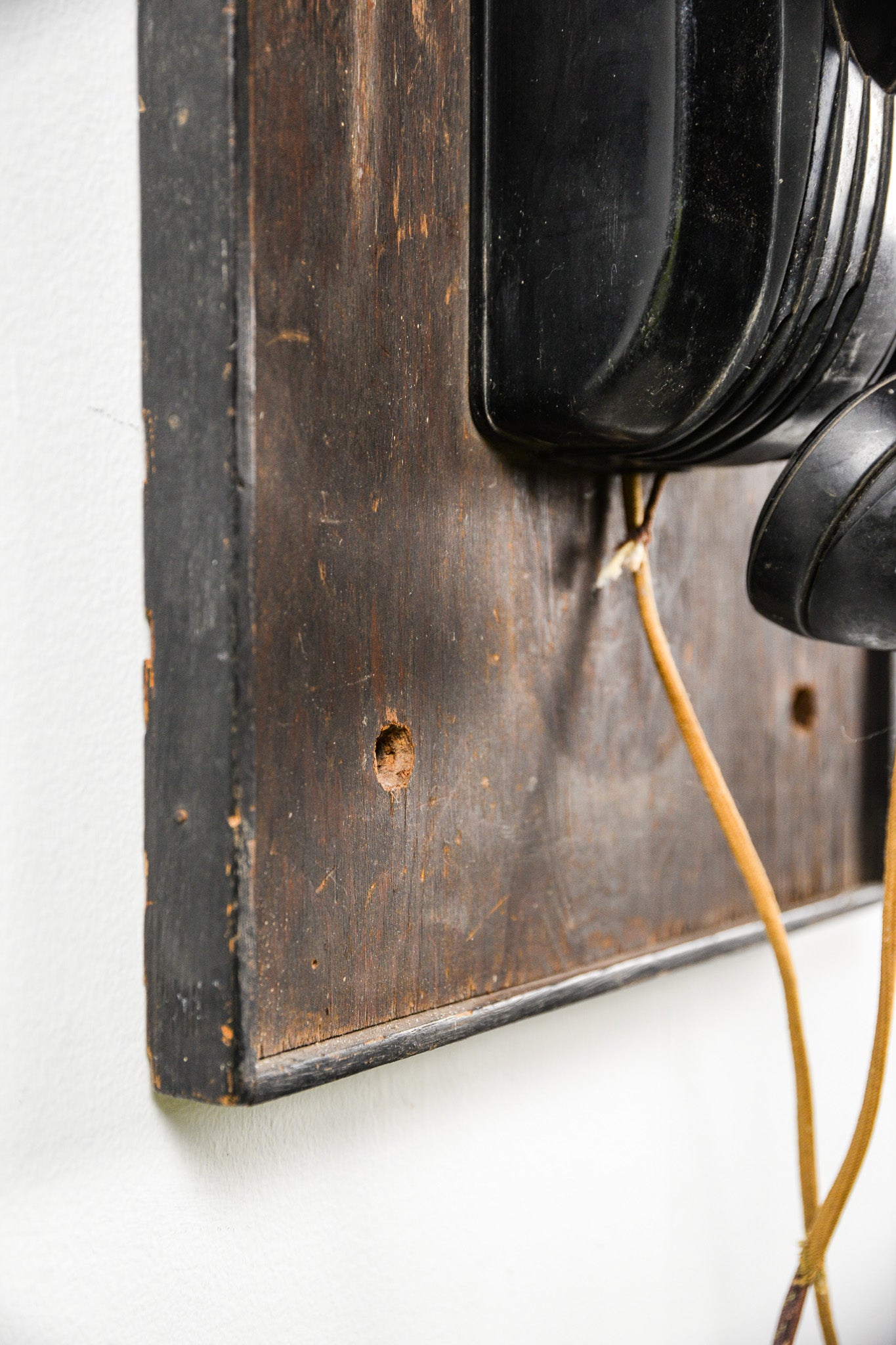 Vintage Wall-mounted Telephone / ビンテージ 壁掛け電話