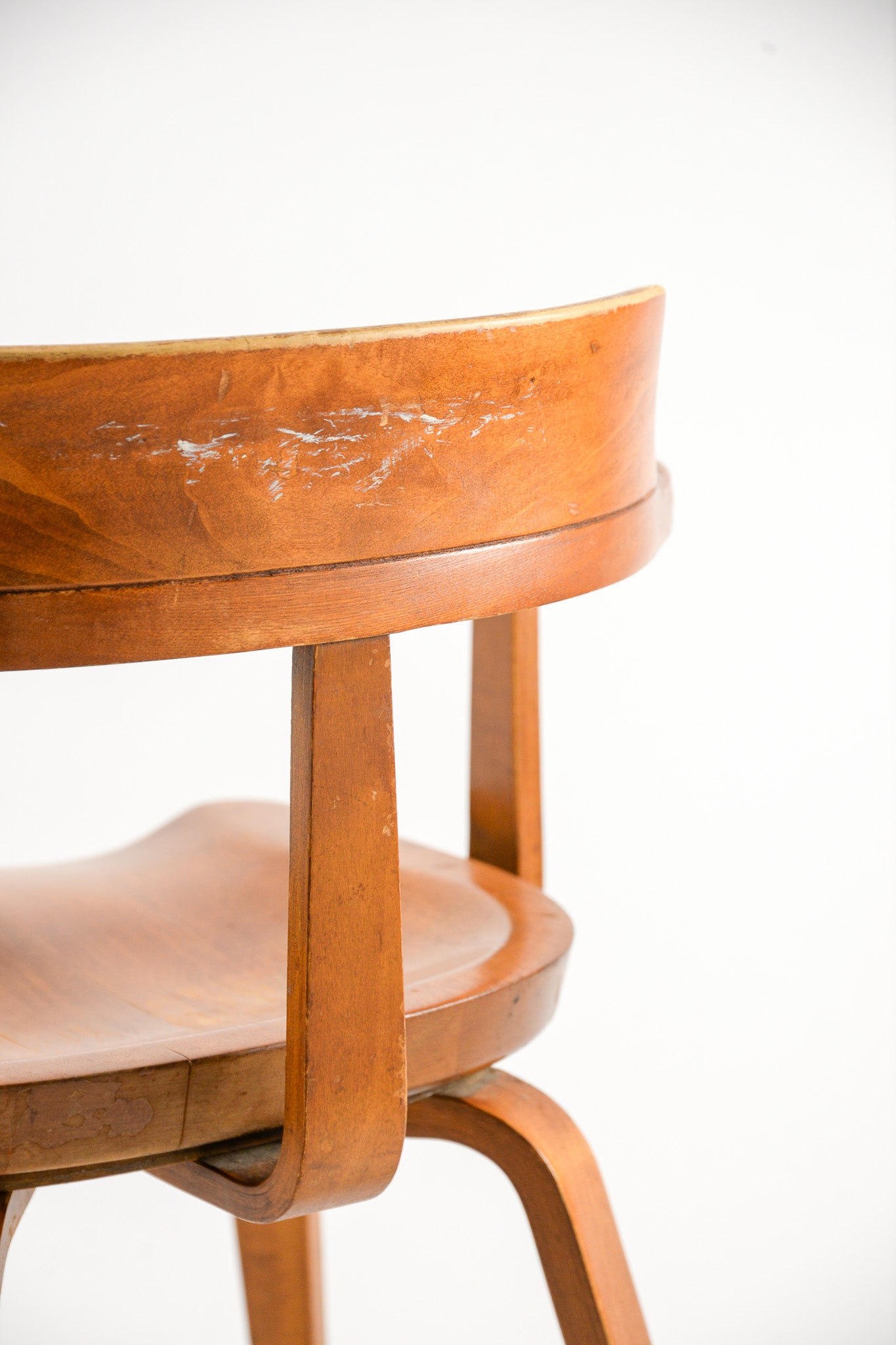 Walter Gropius Thonet W199 Chair / 木製アームチェア ワルターグロピウス