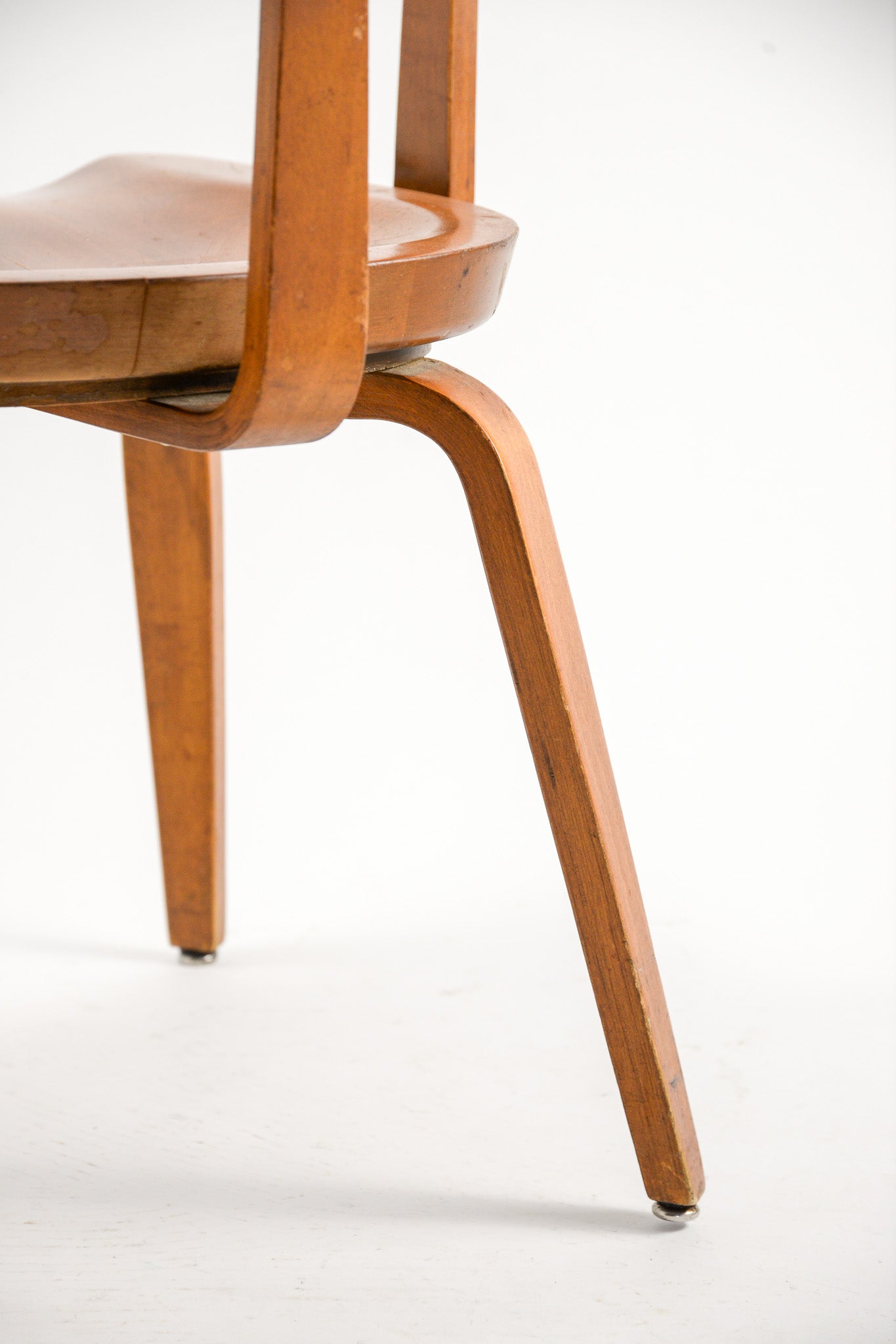 Walter Gropius Thonet W199 Chair / 木製アームチェア ワルターグロピウス