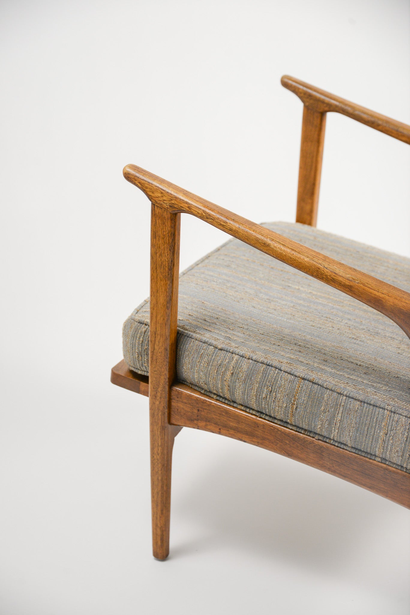 High Back Lounge Chair / ハイバック ラウンジチェア