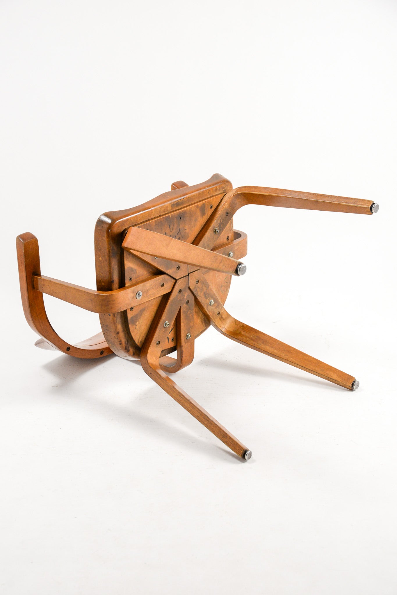 Walter Gropius Thonet W199 Chair / 木製アームチェア ワルターグロピウス