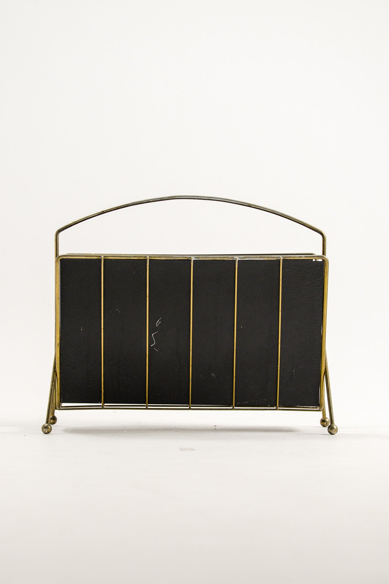Metal Magazine Rack / メタル マガジンラック – STORE IN FACTORY Online