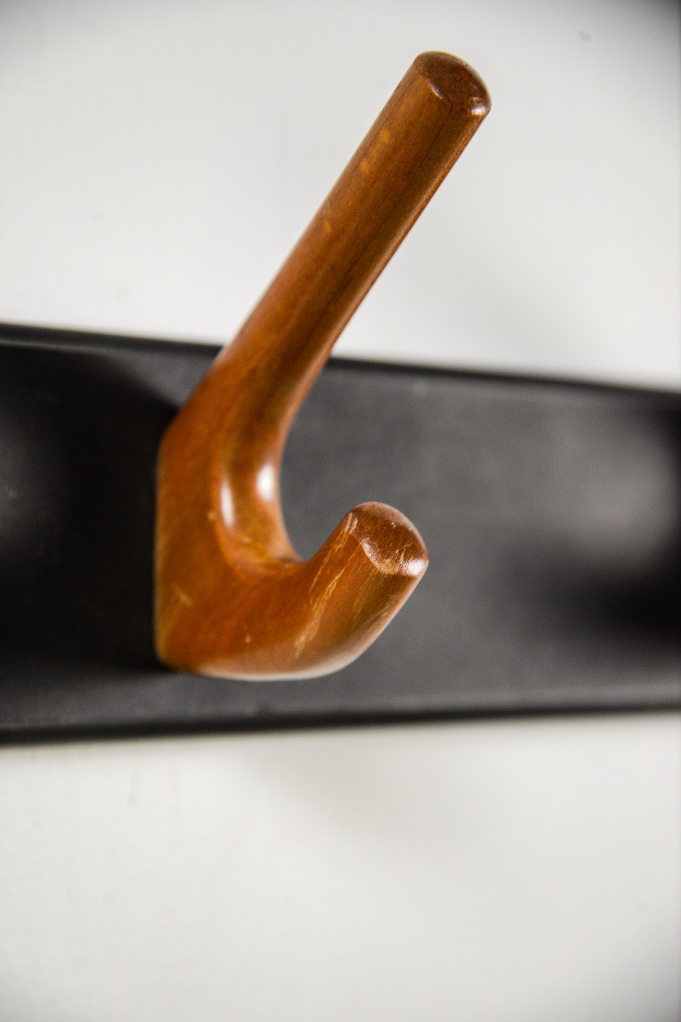 4-Hook Wall Rack / 4連壁かけコートフック