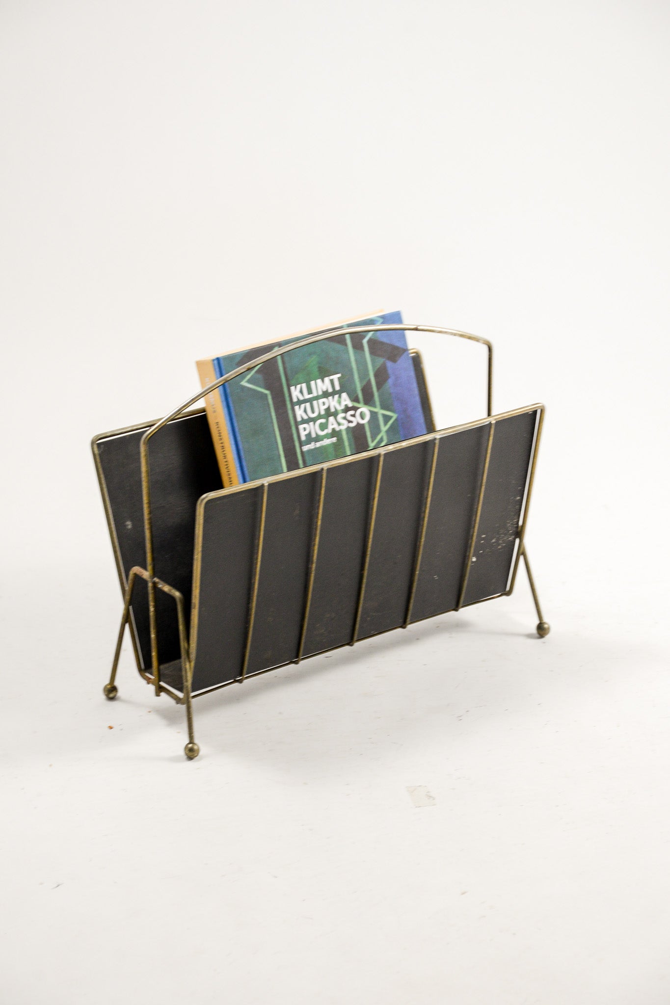 Metal Magazine Rack / メタル マガジンラック – STORE IN FACTORY Online