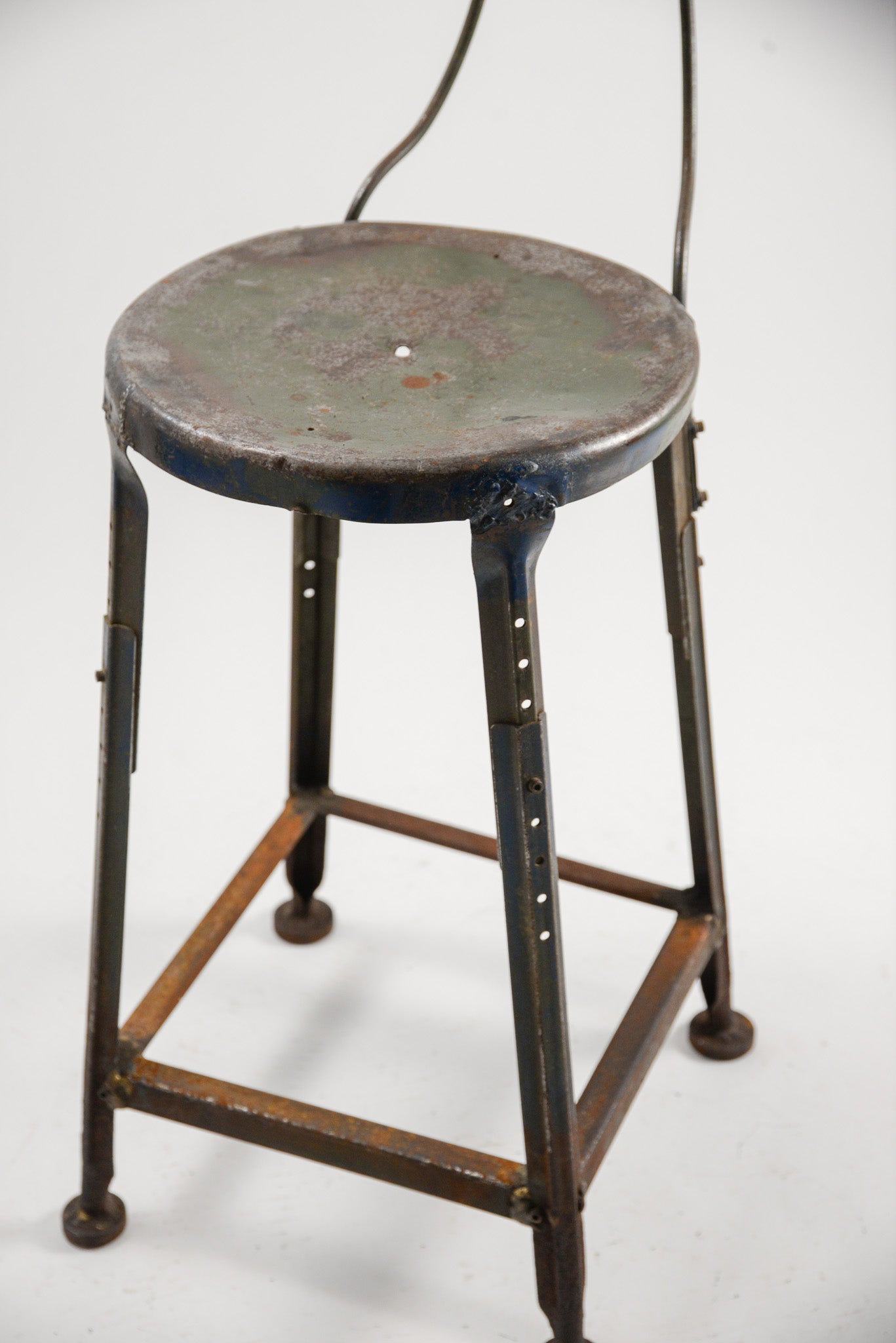 Vintage Industrial Stool with Adjustable Backrest / ヴィンテージ インダストリアル スツール（バックレスト付）