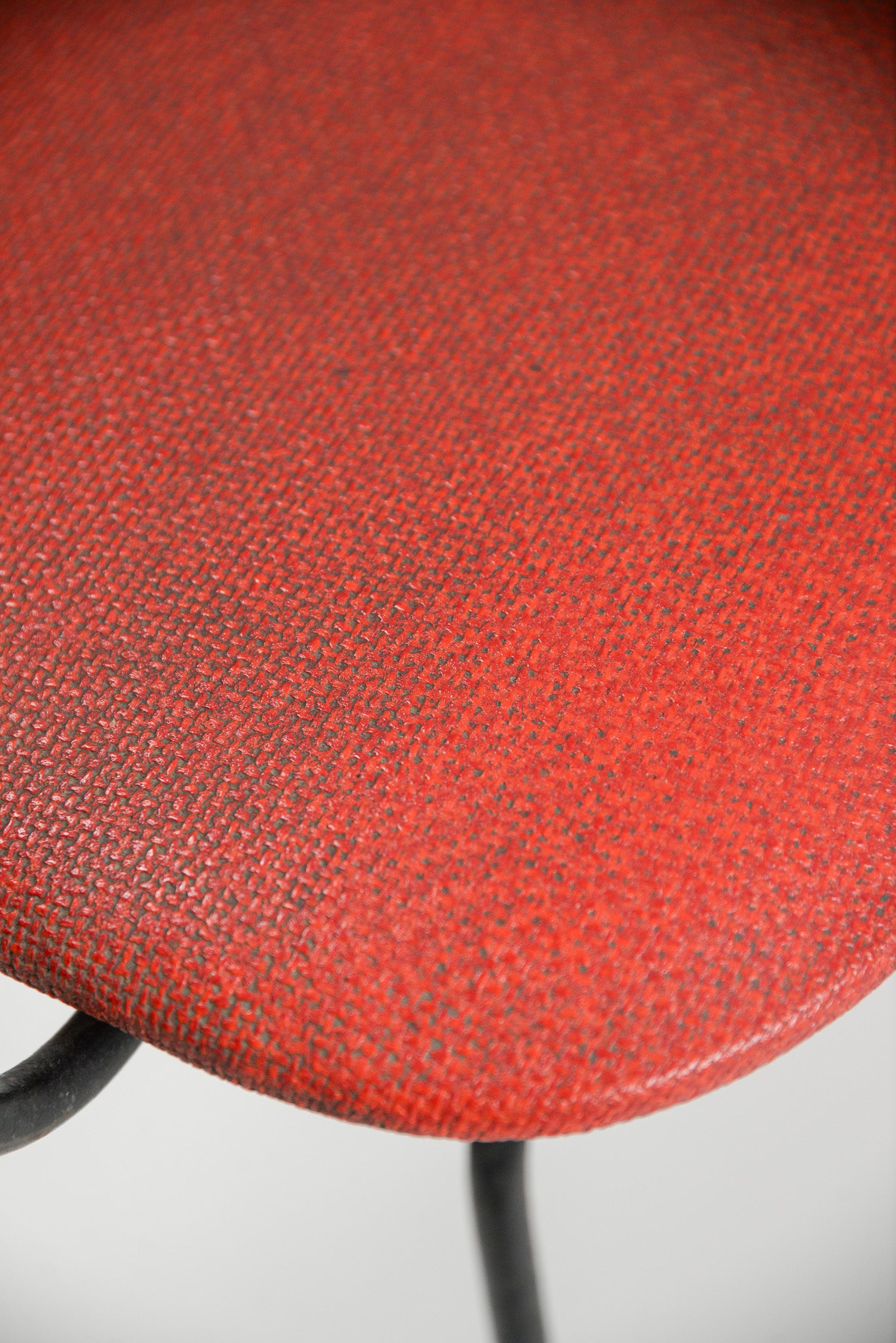Red Fabric Arm Chair / ファブリック アームチェア
