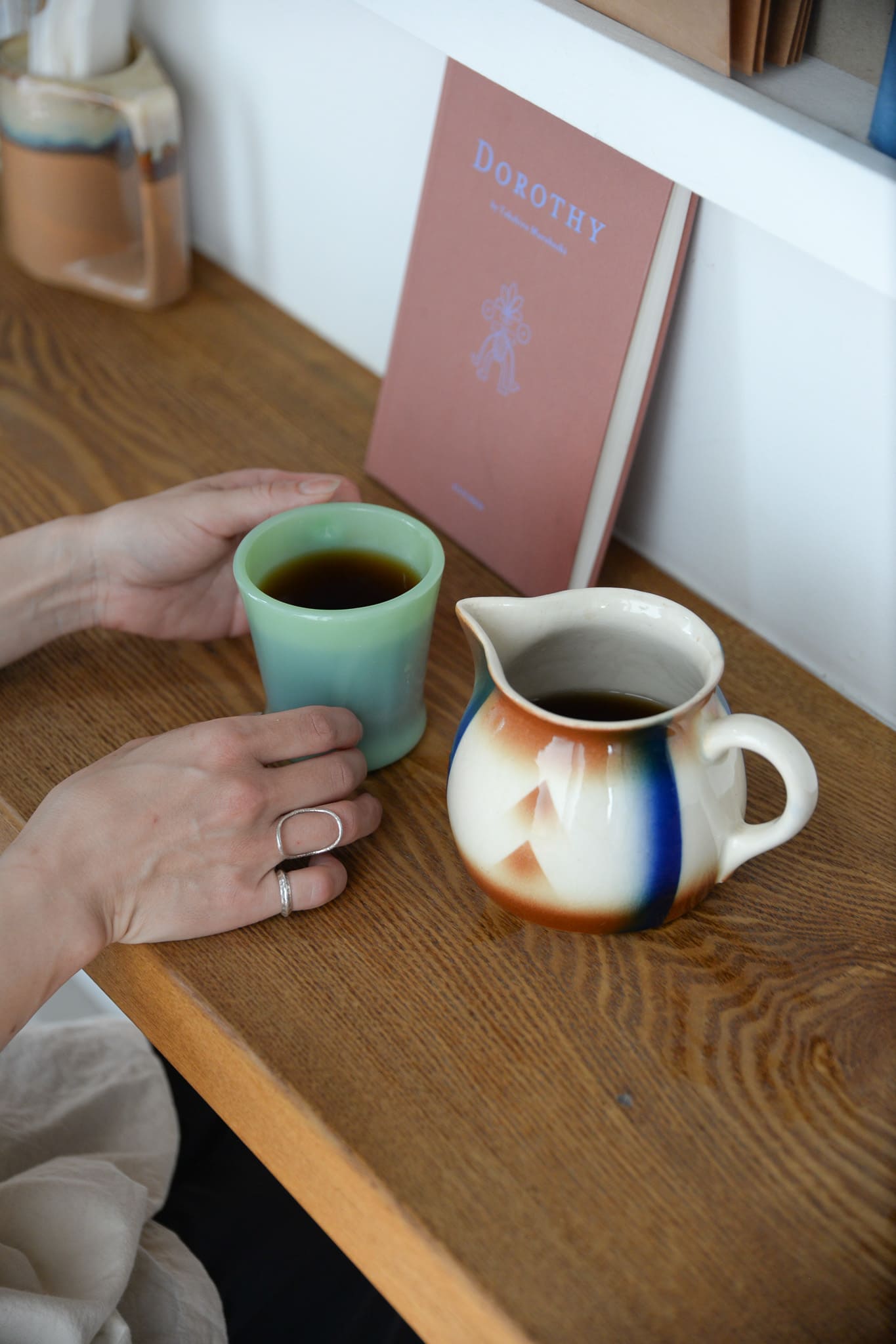 Bunzlau pottery jug (S) / ブンツラウ陶器 水差し Sサイズ