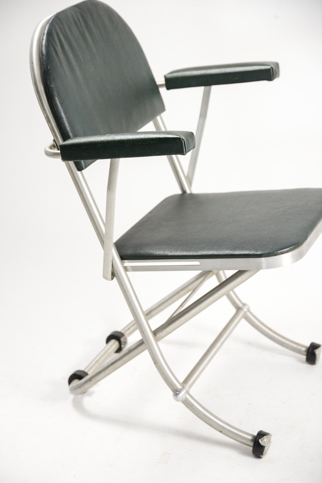 Green Fabric Folding Chair / 緑ファブリック 折りたたみイス