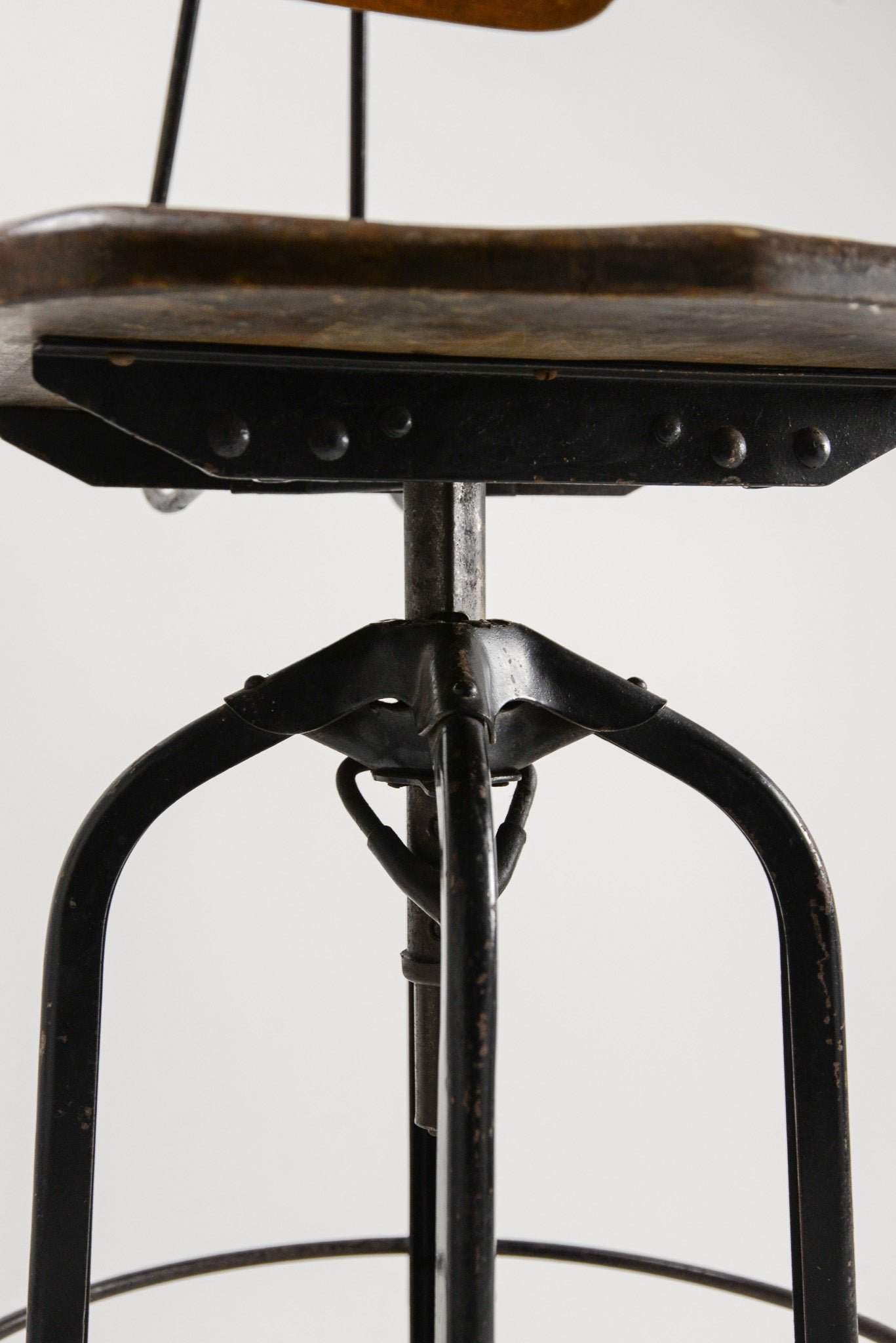 Toledo High Chair (Solid Wood) / トレドハイチェア（無垢）