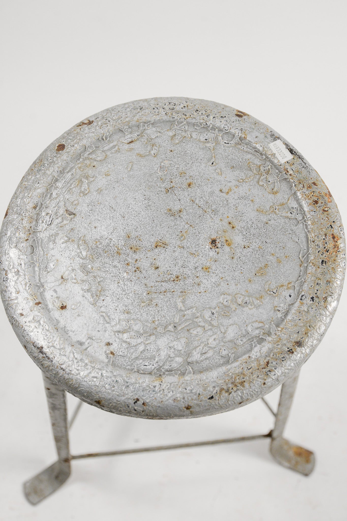 Vintage Metal 3-Legged Stool / ヴィンテージ メタル 3本脚 スツール