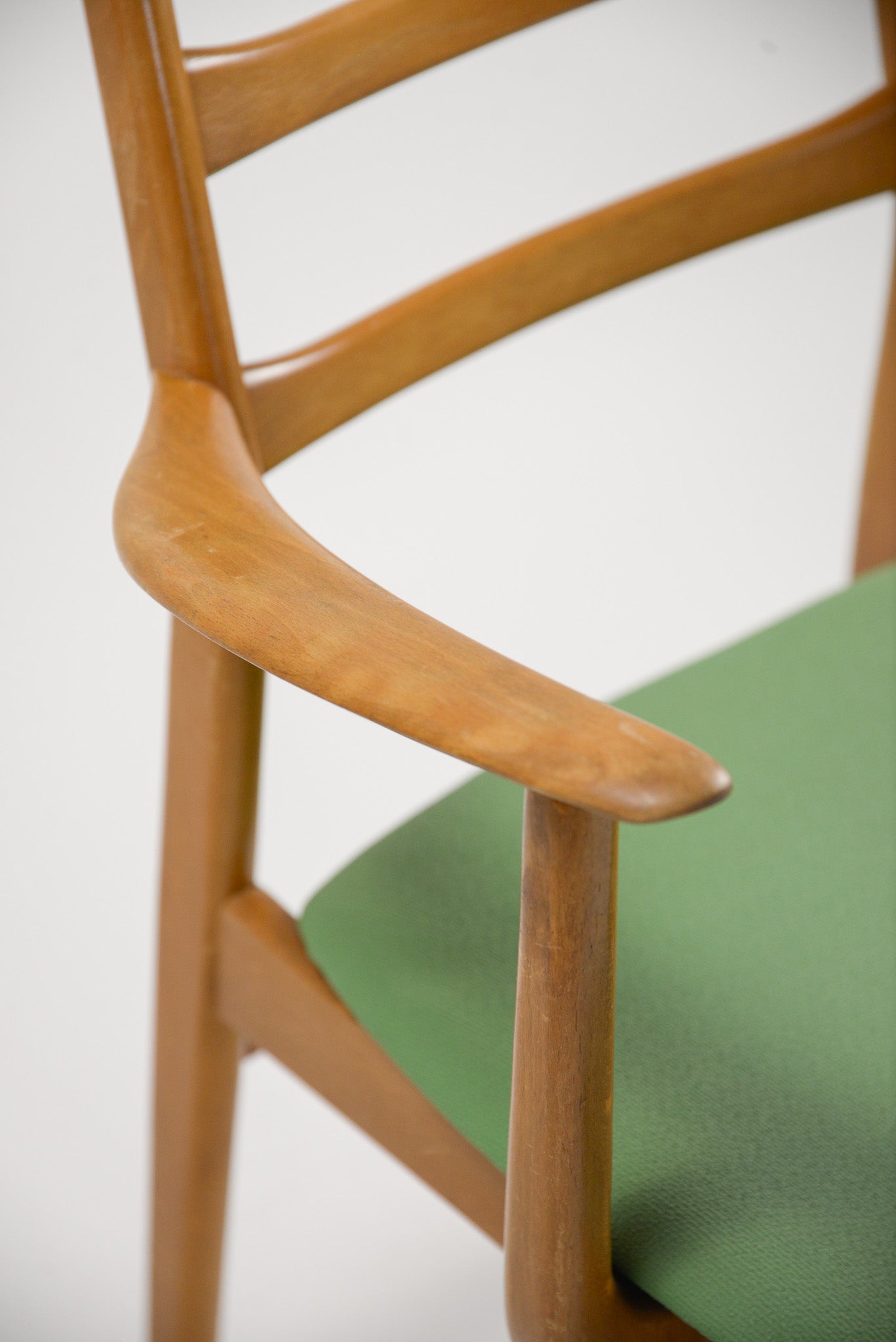 Casala Armchair / カサラ アームチェア