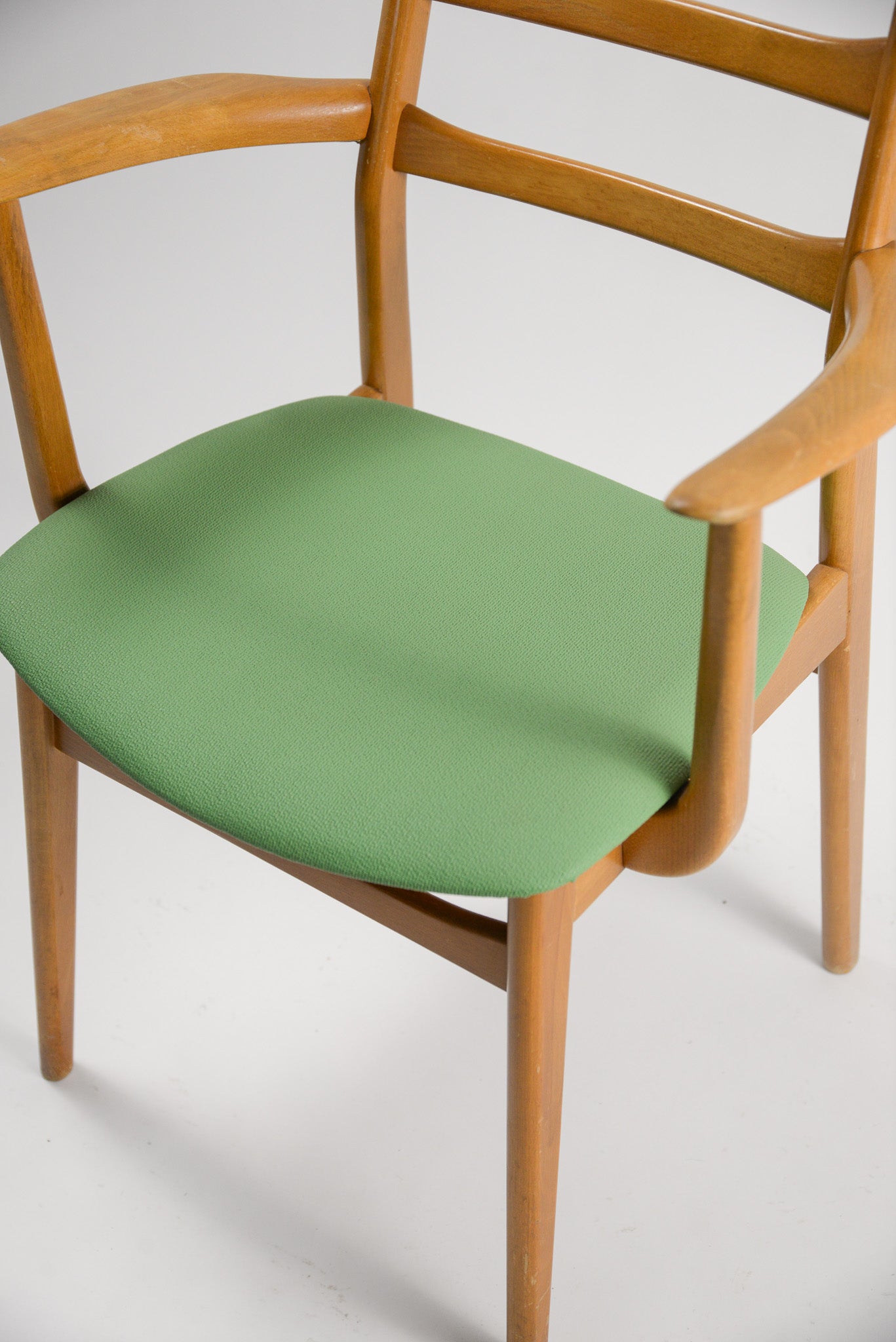 Casala Armchair / カサラ アームチェア