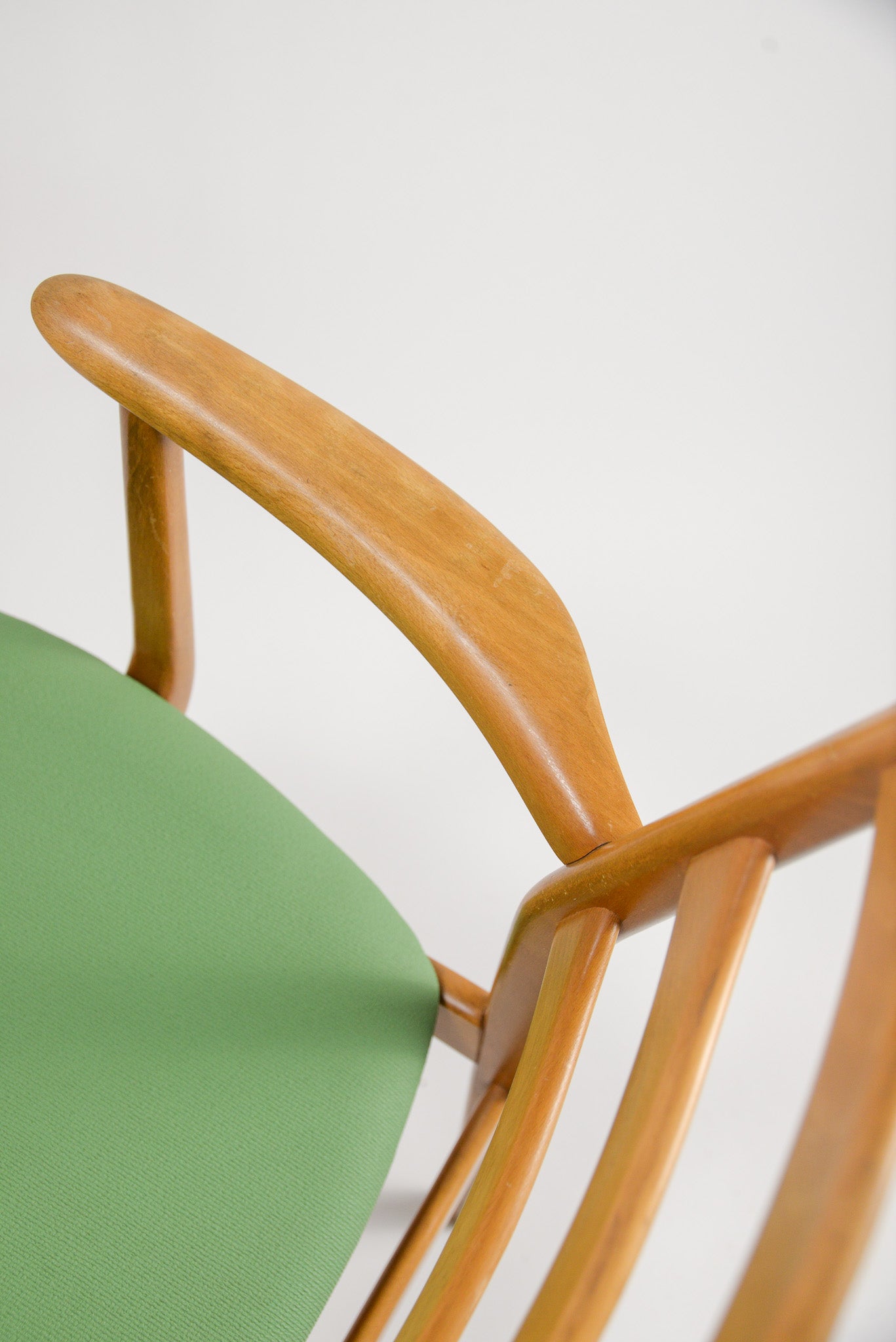 Casala Armchair / カサラ アームチェア