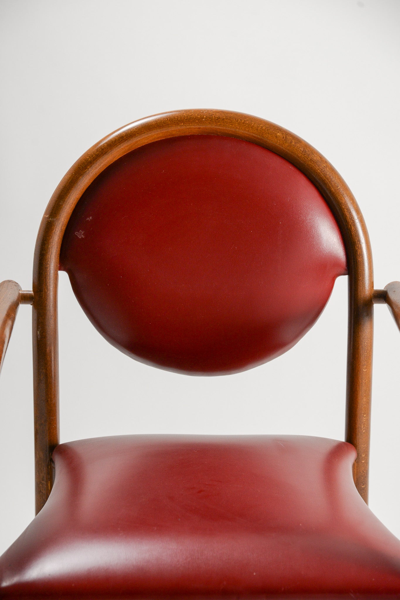 Armchair with Red Faux Leather / レッドフェイクレザー アームチェア