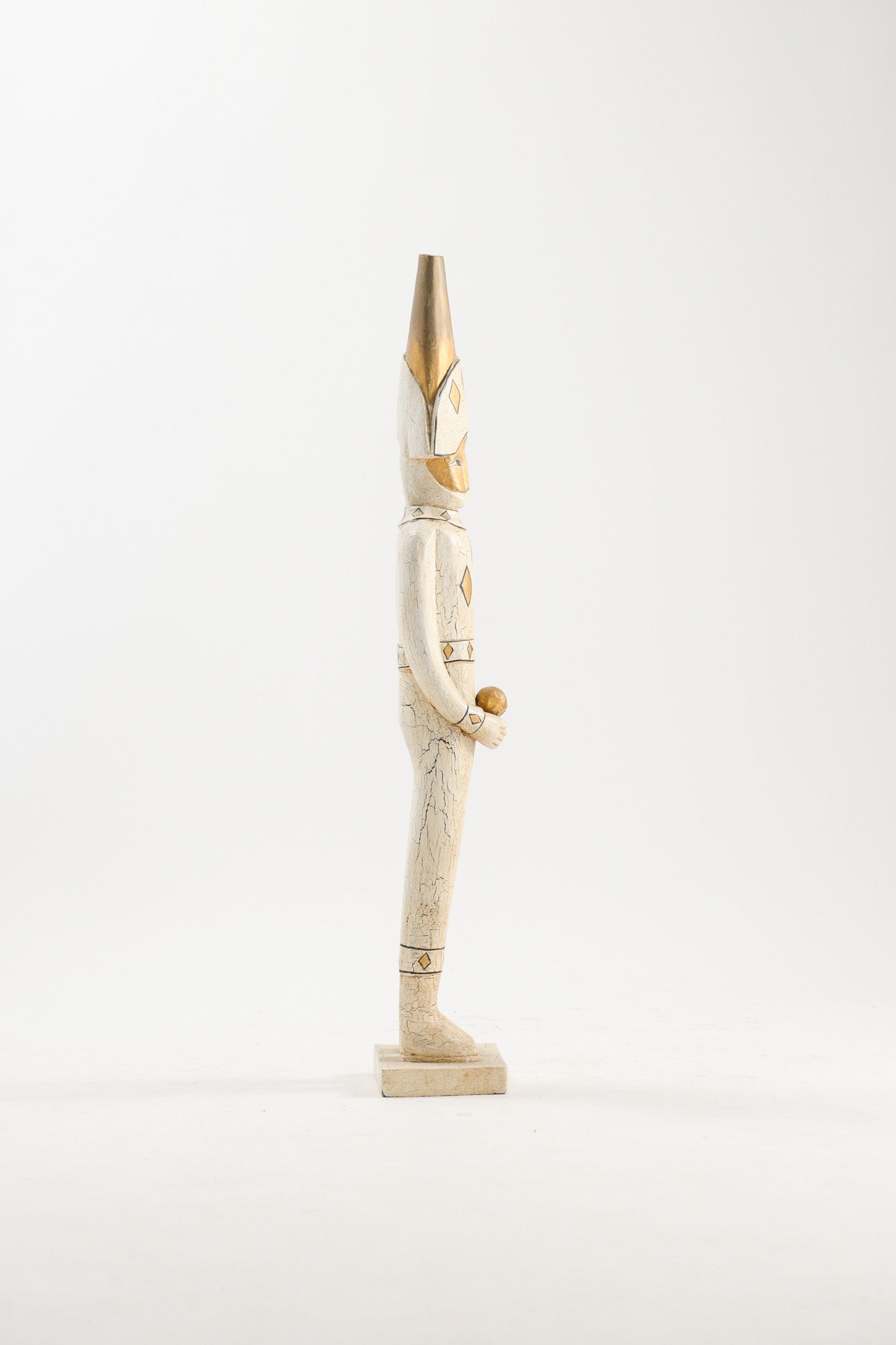 Tall Standing Figure / 人型オブジェ