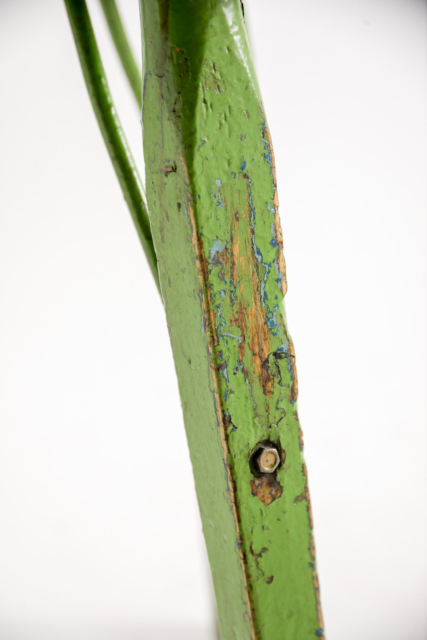 Wooden Stool with Green Legs / 木製スツール（脚ミドリ）