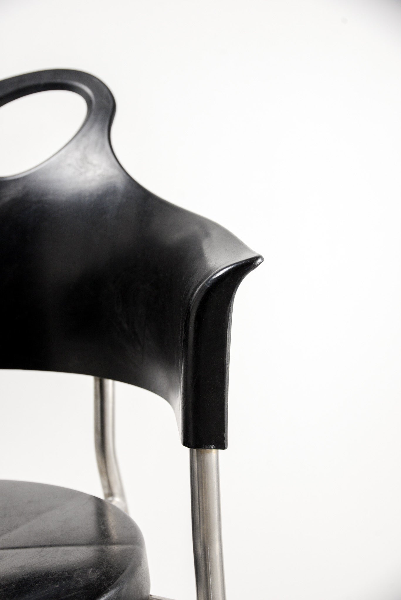 Cobra Armchair by Rob Eckhardt / コブラ アームチェア（ロブ・エックハルト）