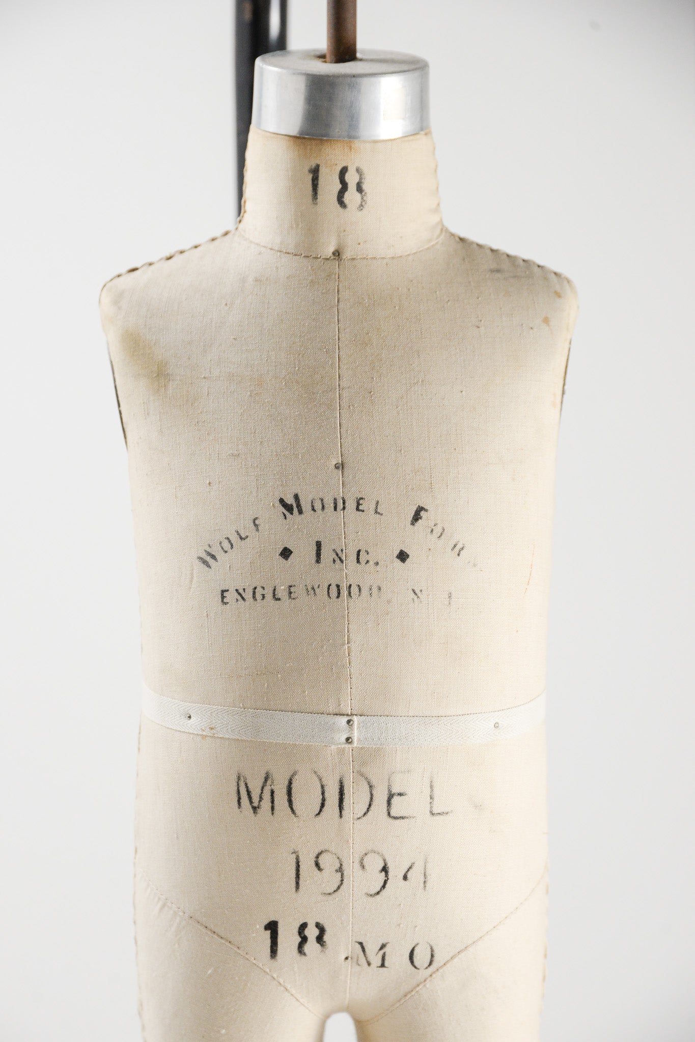 Kids Torso with Cast Iron Base / 鋳物ベース キッズトルソー