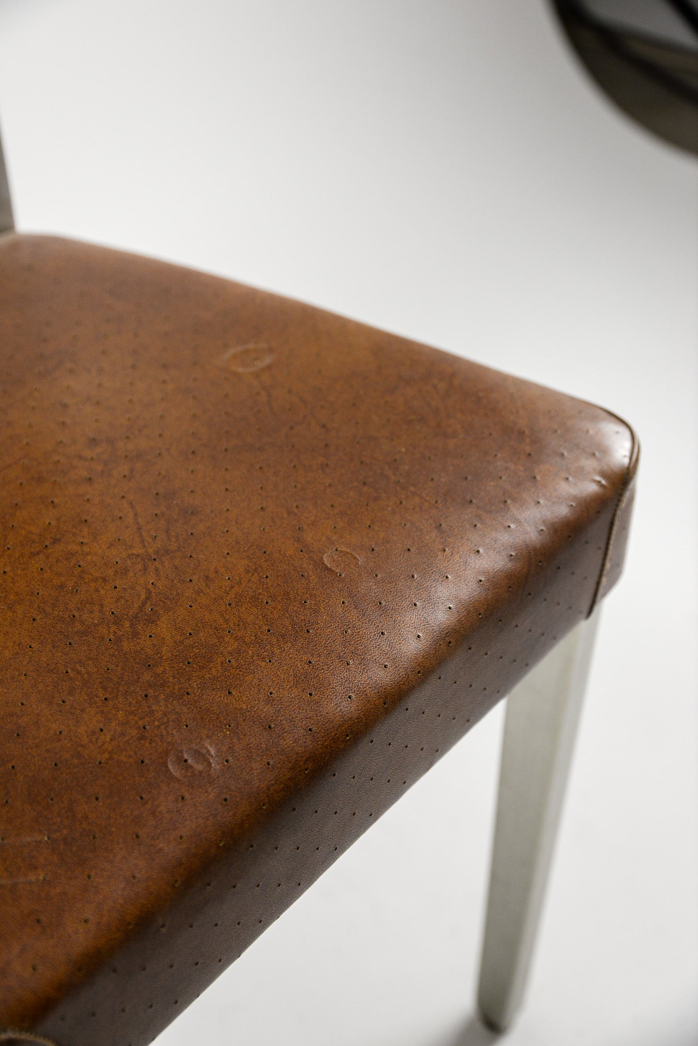 Art Metal "Correct Seating" Aluminum Side Chair / アートメタル "Correct Seating" アルミサイドチェア