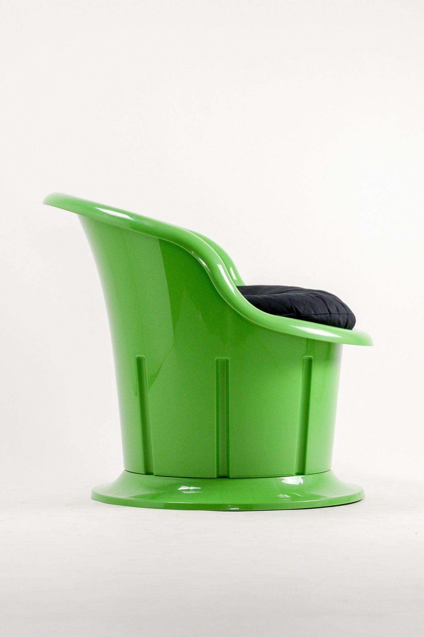 Black Fabric Green Chair / 黒ファブリックグリーンチェア – STORE IN