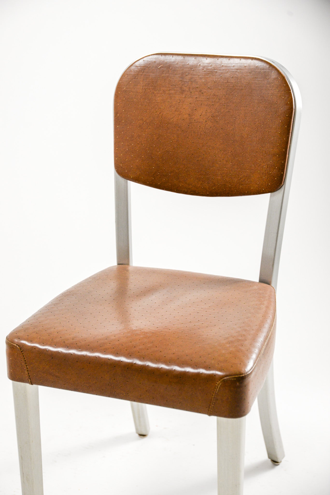 Aluminum Side Chair "Correct Seating" / アルミサイドチェア「コレクト・シーティング」