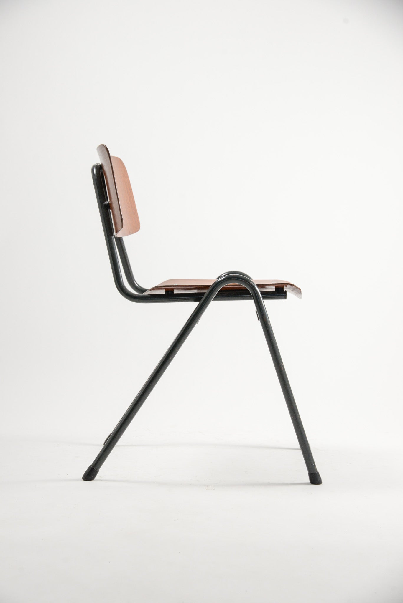 Pagholz Stacking Chair / パグホルツ スタッキングチェア