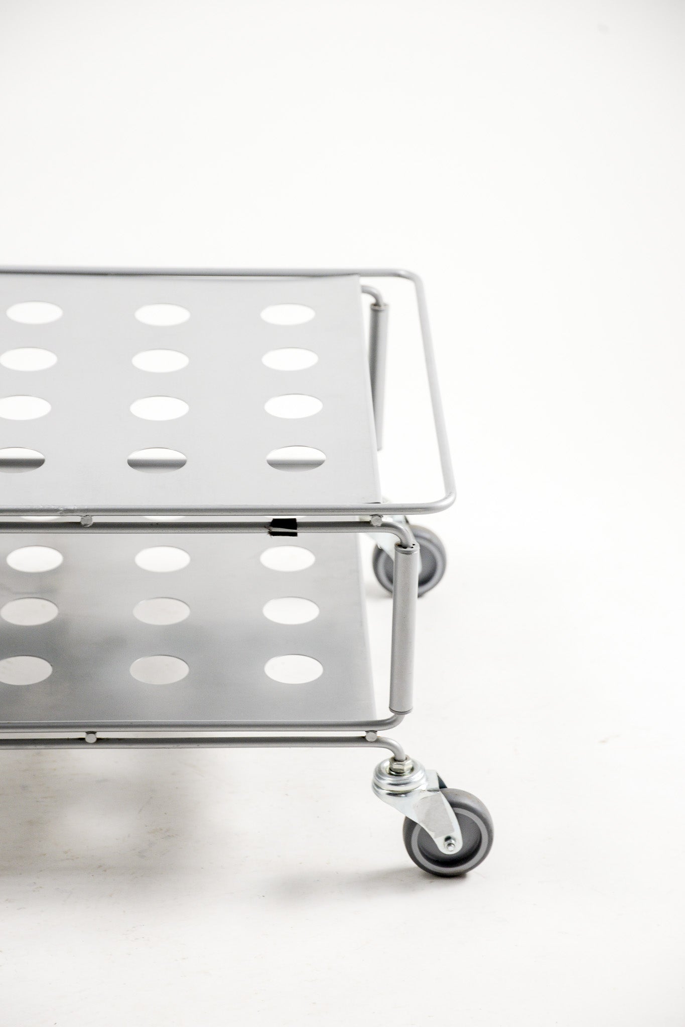 Metal Cart with Casters (IKEA) / キャスター付メタル棚（IKEA）