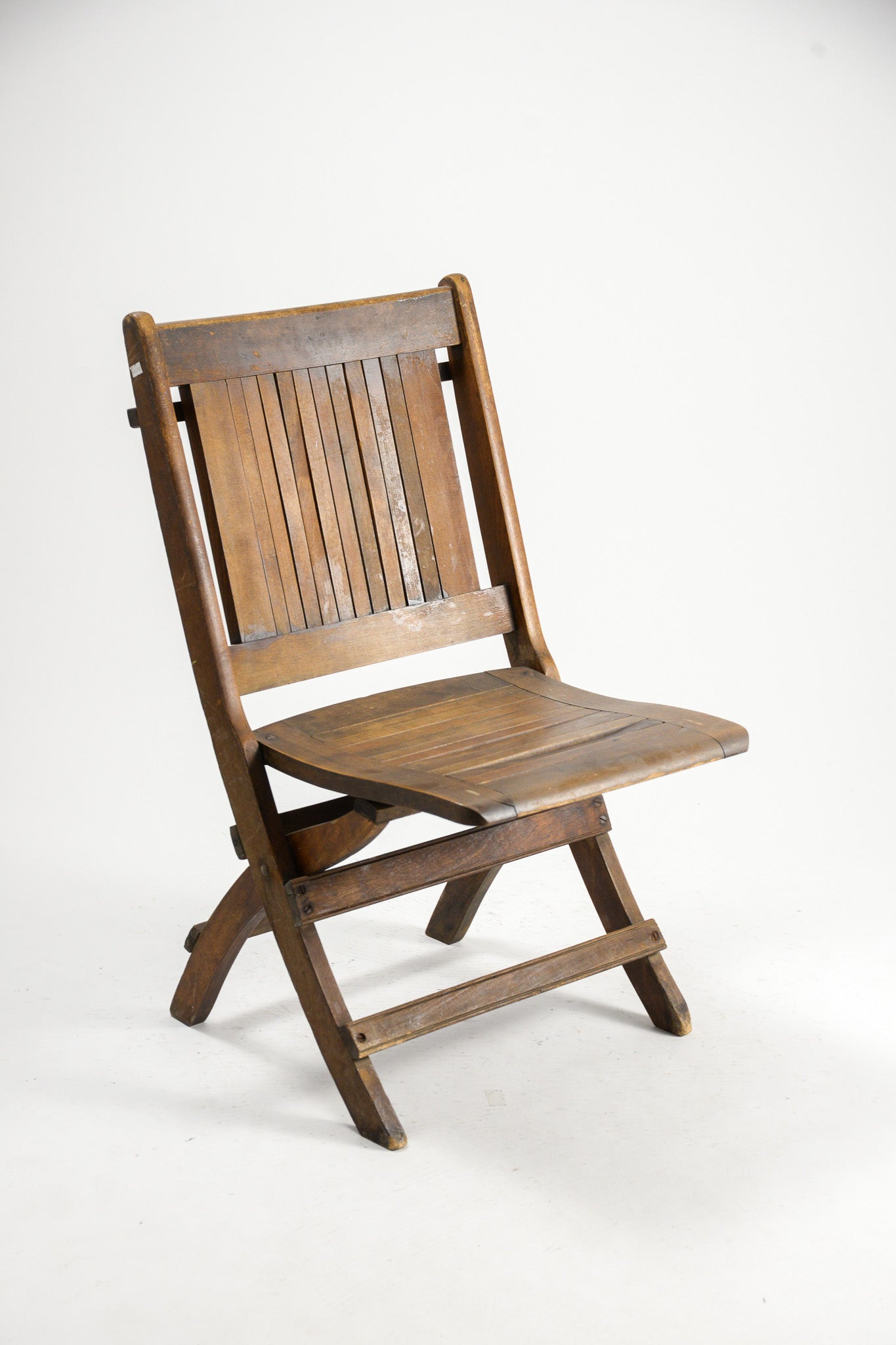 Wooden Folding Chair / 木製 折りたたみイス