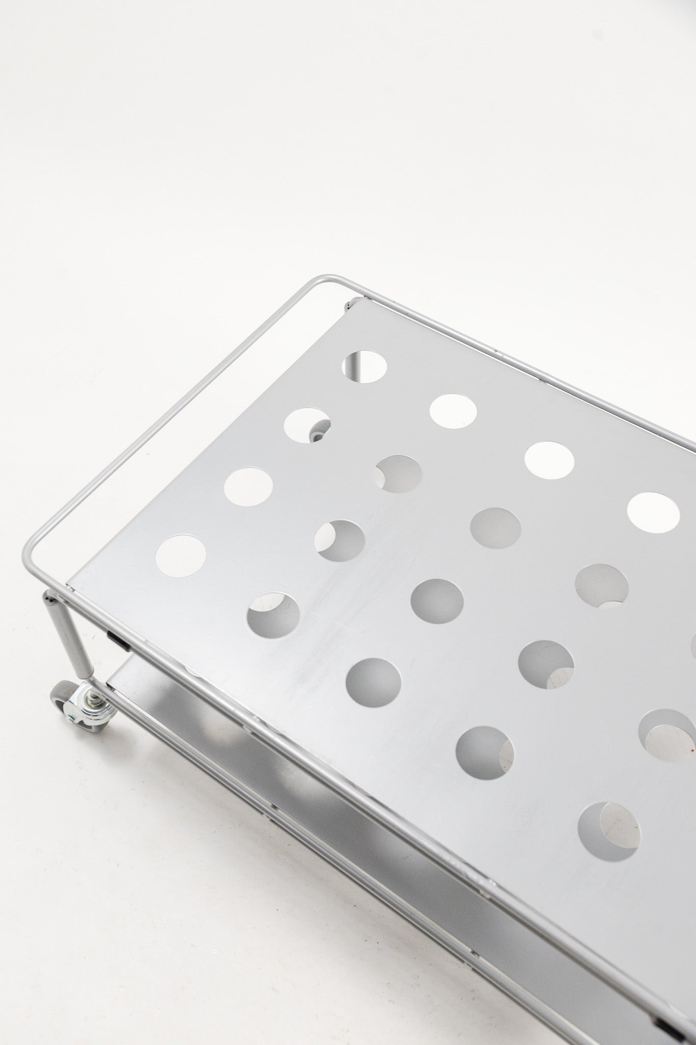 Metal Cart with Casters (IKEA) / キャスター付メタル棚（IKEA）