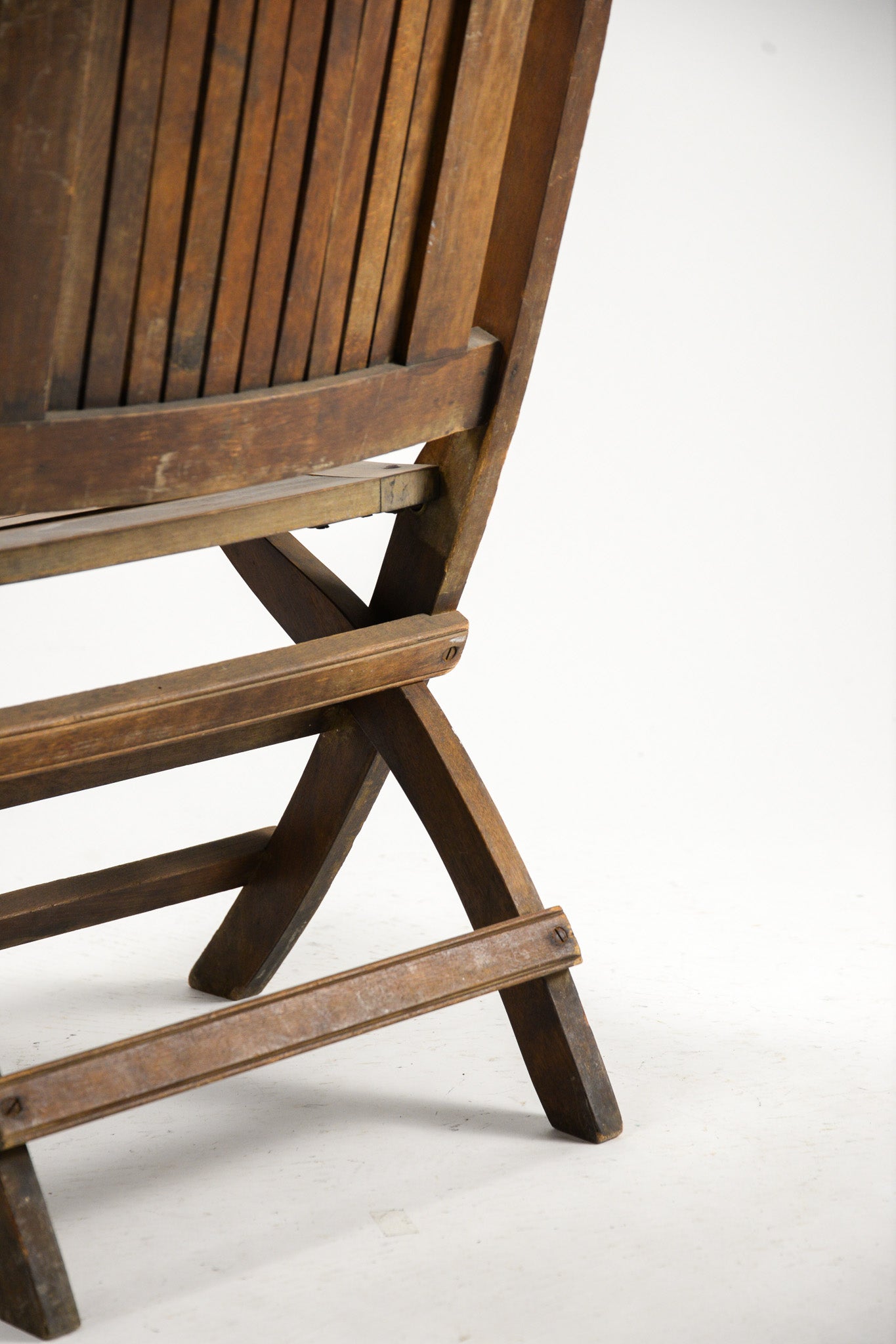 Wooden Folding Chair / 木製 折りたたみイス