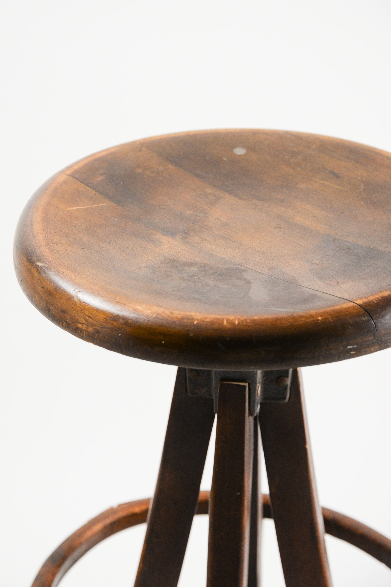 Swivel High Stool / 回転昇降式 ハイスツール