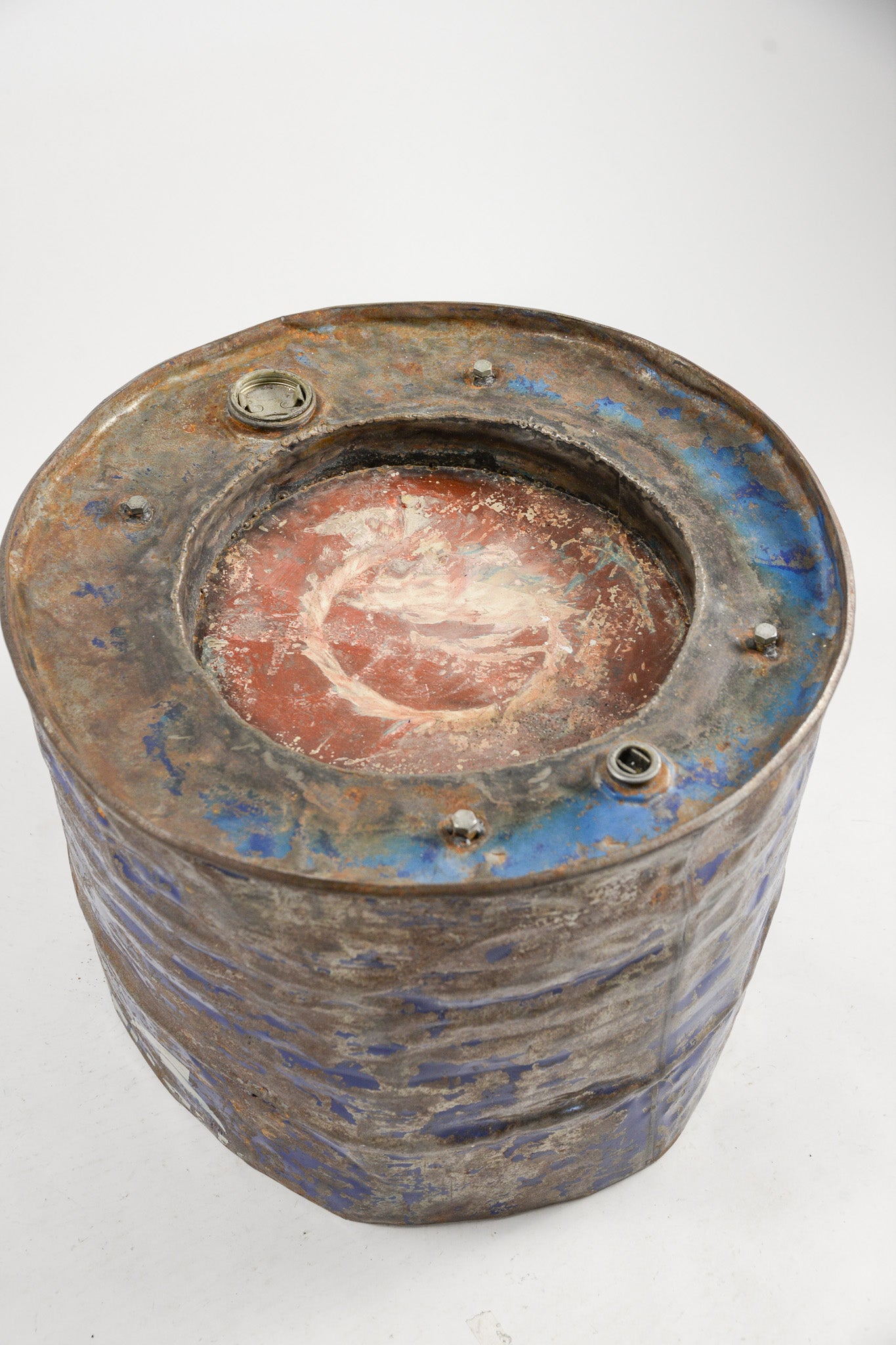 Large Metal Tin / 大きい缶