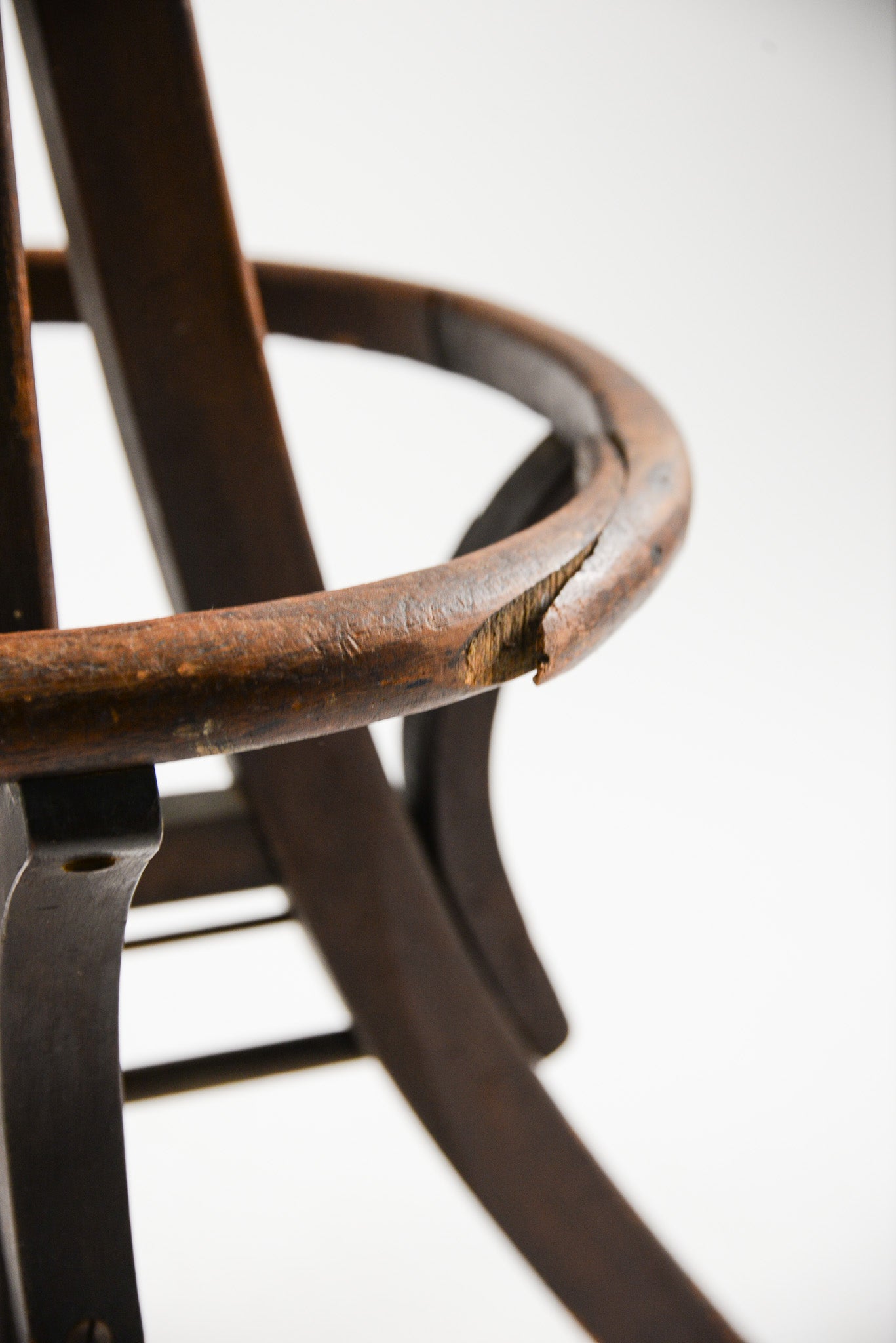 Swivel High Stool / 回転昇降式 ハイスツール