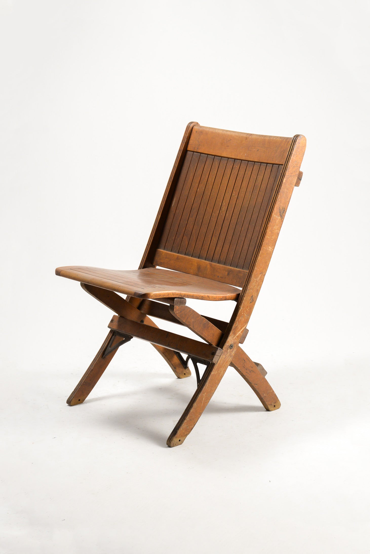 Wooden Folding Chair / 木製 折りたたみイス