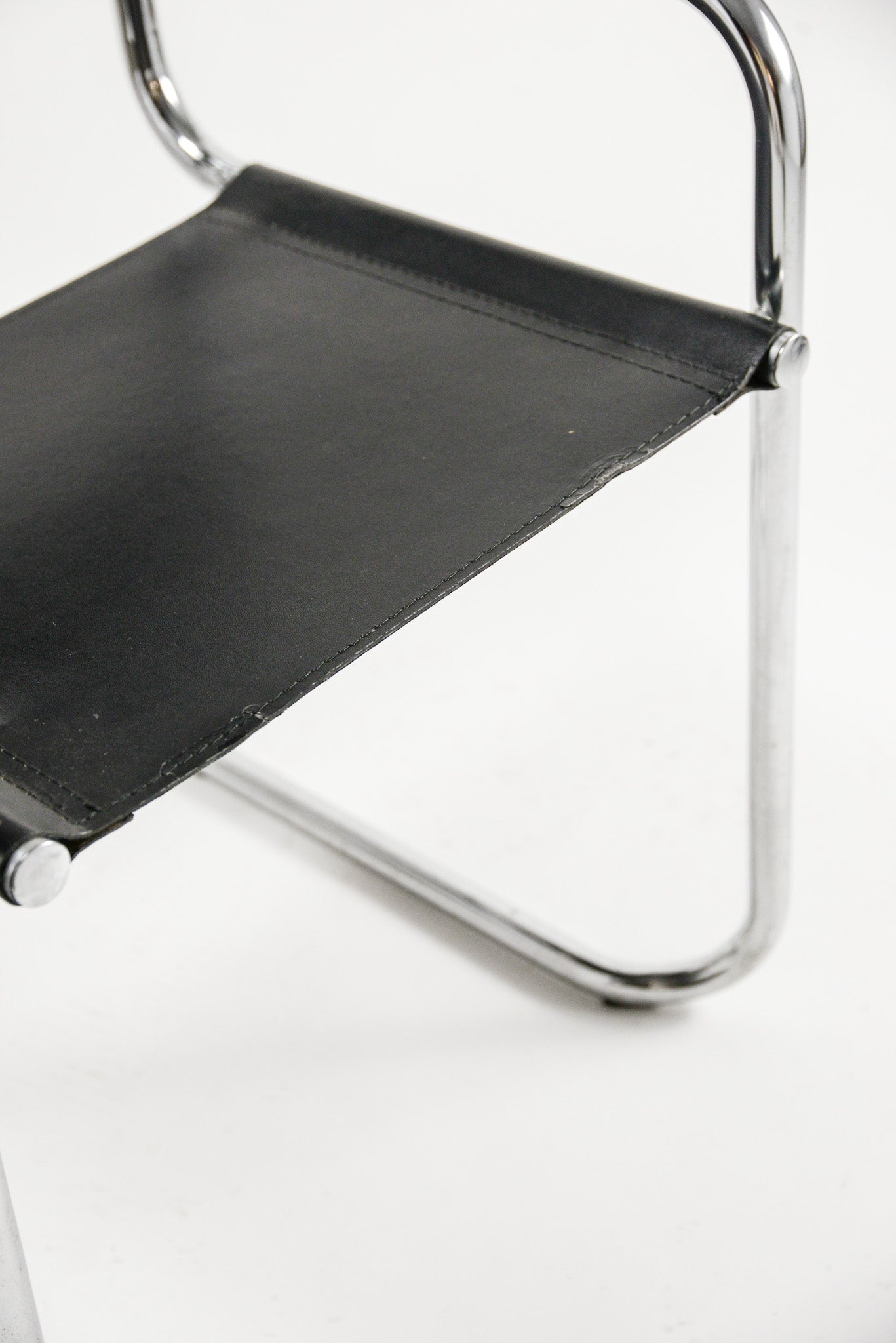 Cantilever Chair S34 Style / カンチレバーチェア S34スタイル