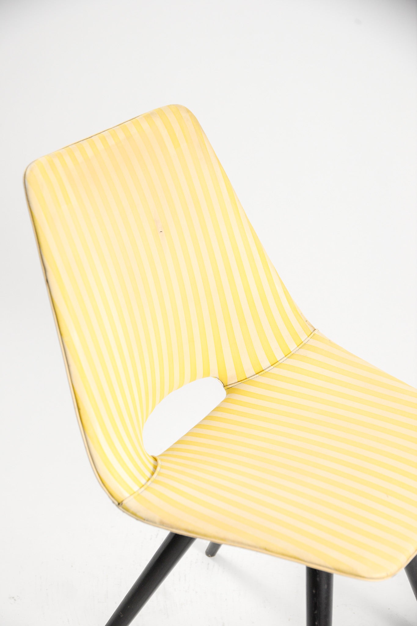 Tonneau Chair Pierre Guariche THONET / トノーチェア　ピエール・ガーリッシュ　トネット