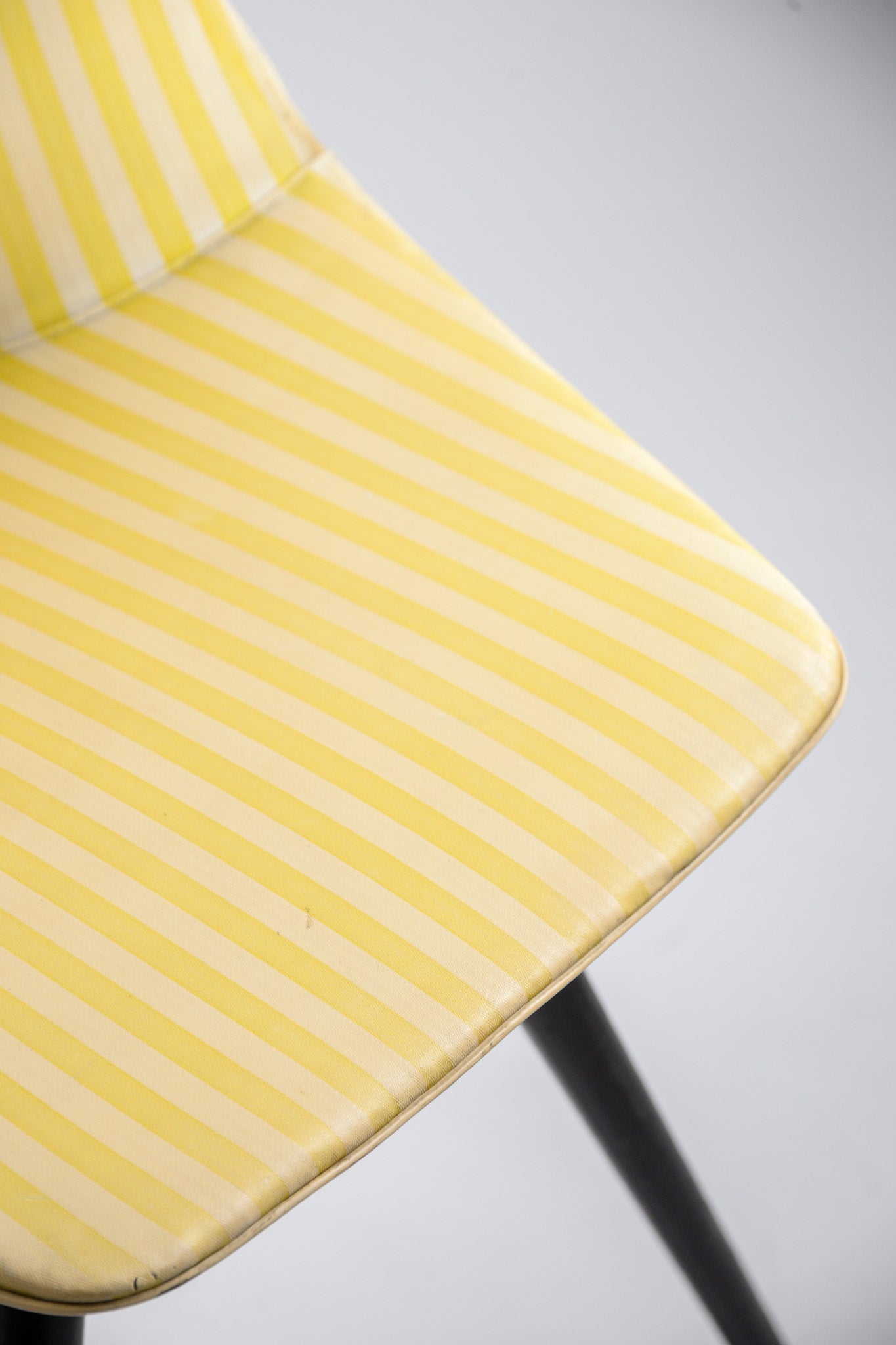 Tonneau Chair Pierre Guariche THONET / トノーチェア　ピエール・ガーリッシュ　トネット