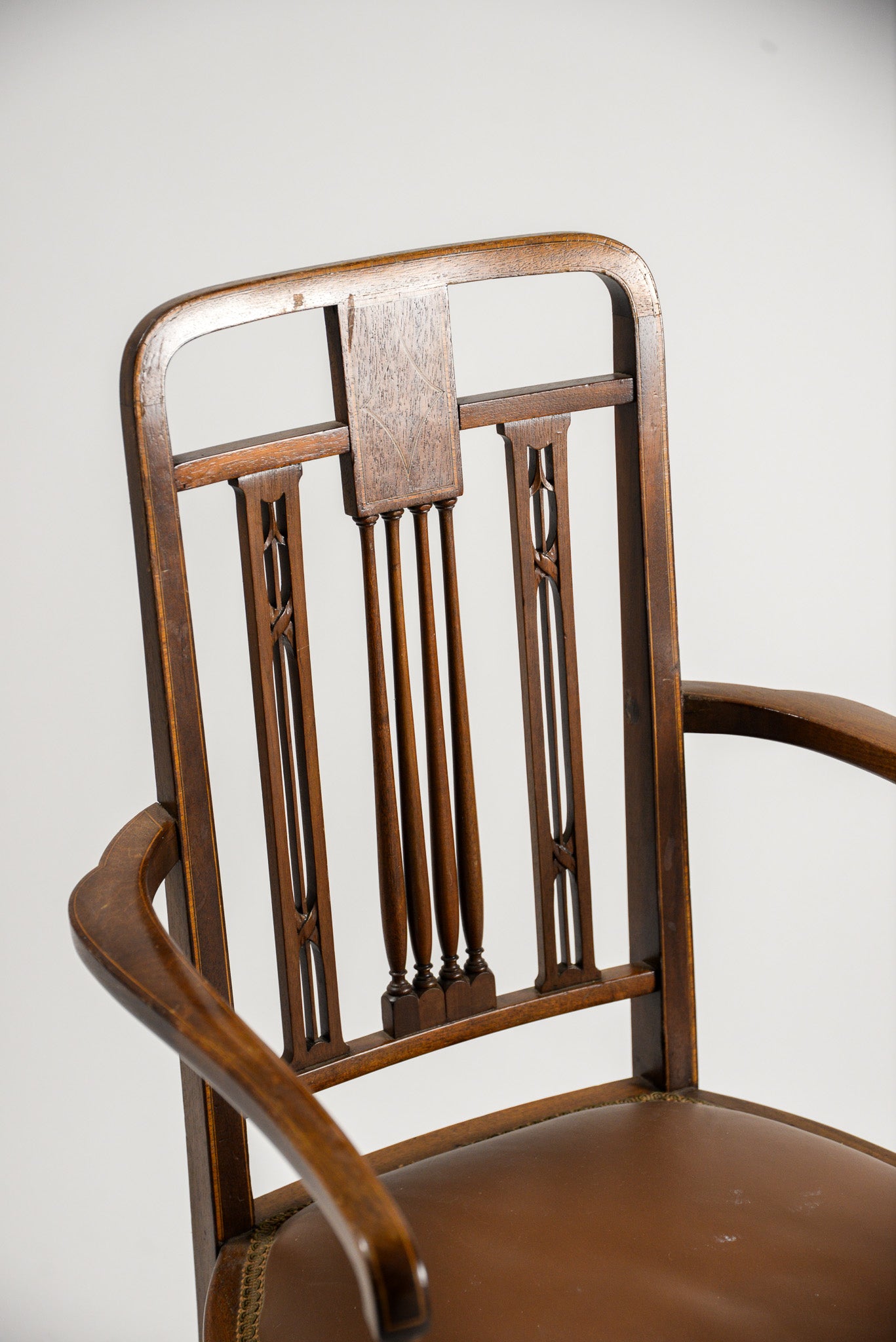 Antique Inlay Armchair / アンティーク インレイ アームチェア