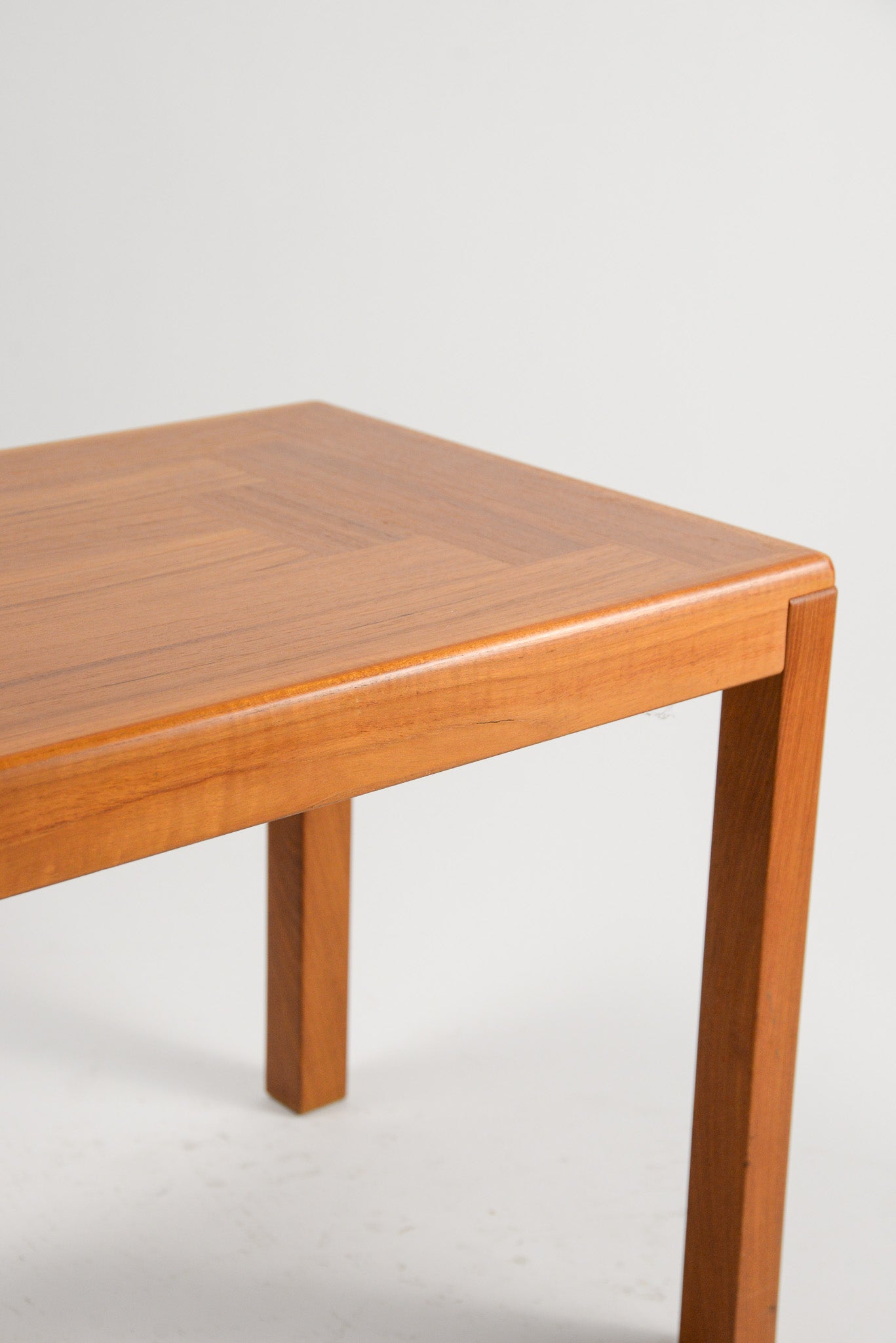 Danish Teak Coffee Table / デンマーク製 チーク コーヒーテーブル
