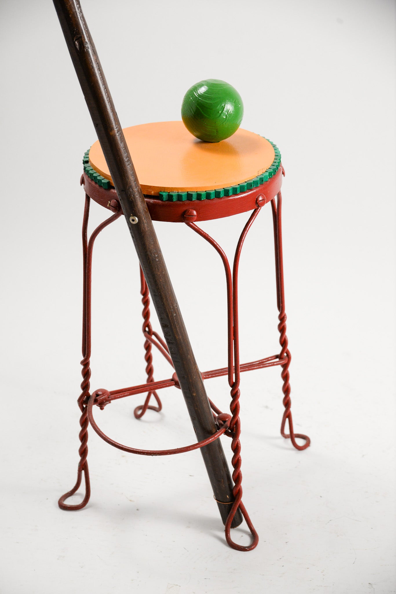 reen Peas and Fork Stool Object / グリーンピースとフォークのスツールオブジェ