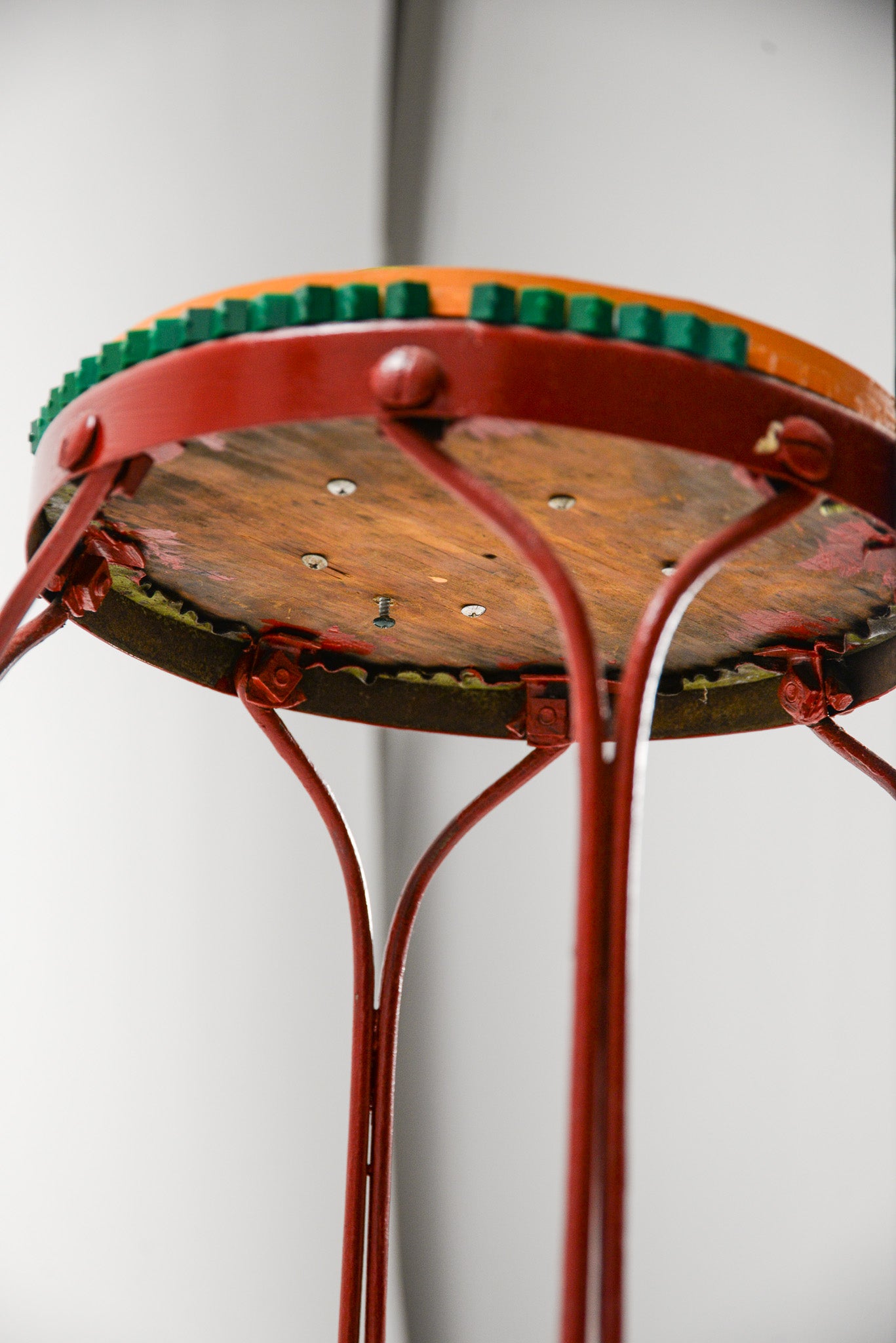reen Peas and Fork Stool Object / グリーンピースとフォークのスツールオブジェ