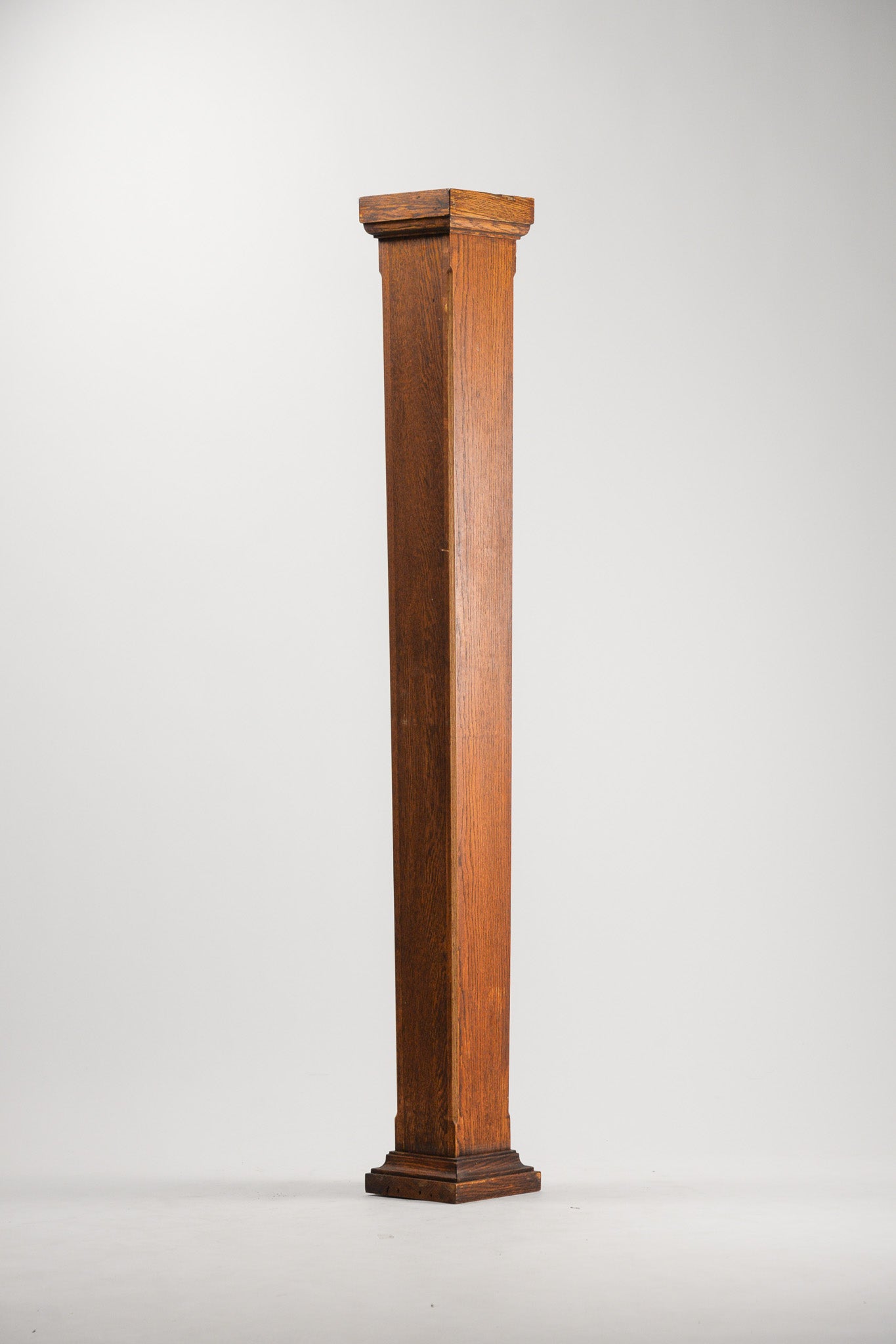 Wooden Pillar / 木製柱