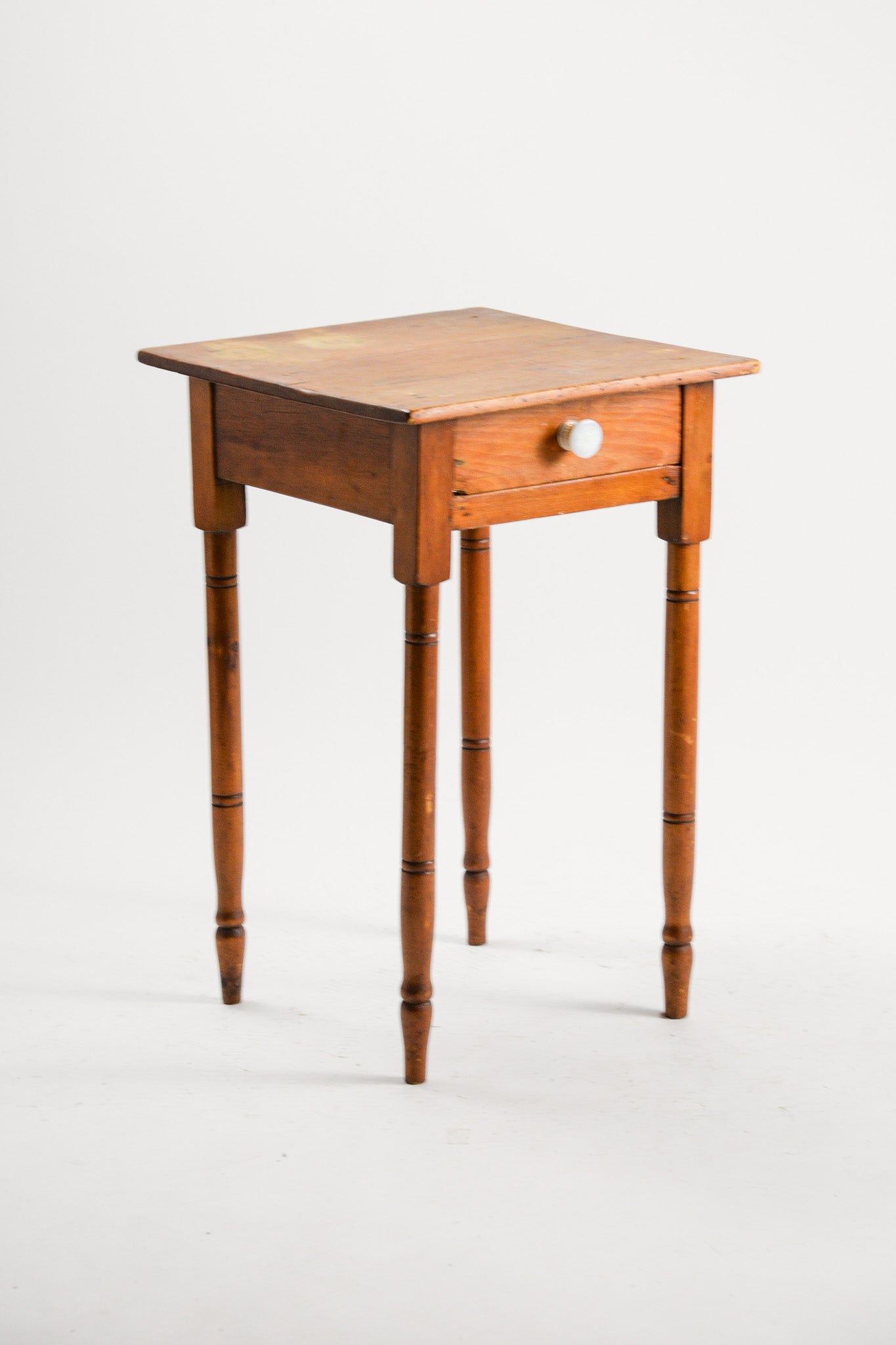 Vintage Side Table with Drawer / 引き出し付きテーブル