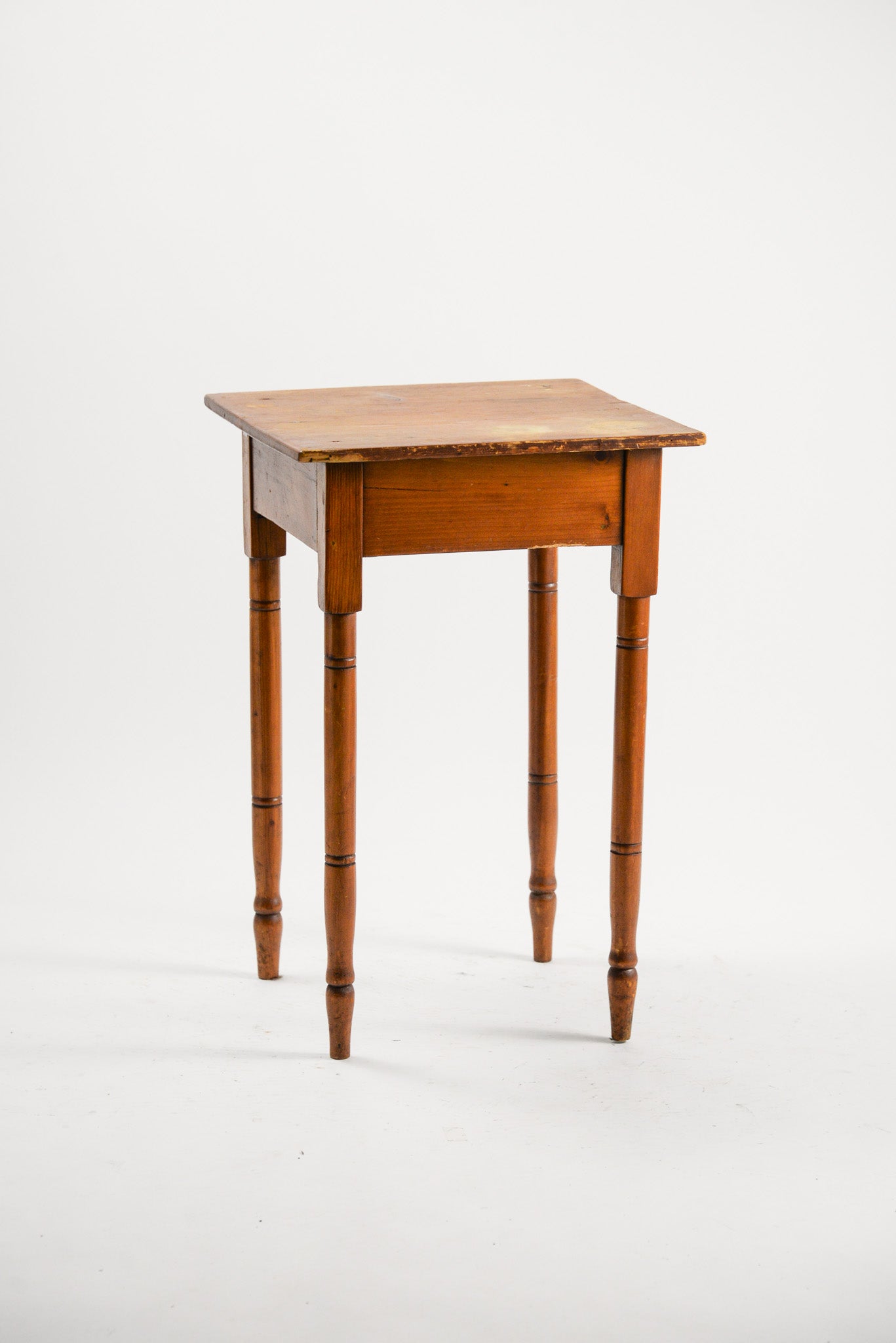 Vintage Side Table with Drawer / 引き出し付きテーブル